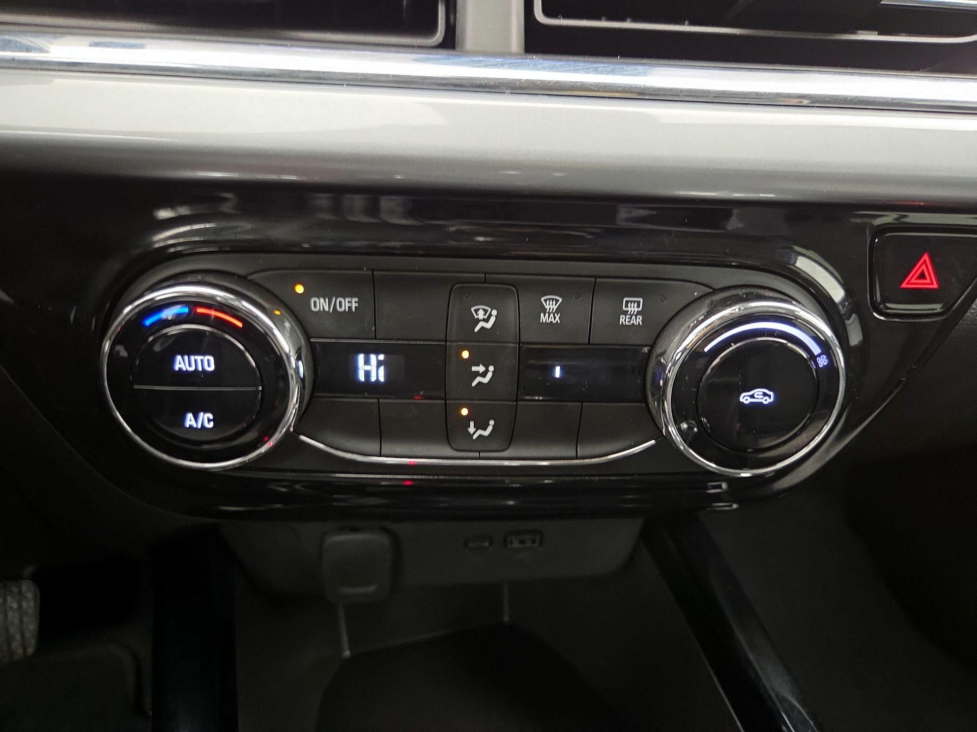 Thumbnail: 2025 Chevrolet Trax - 16