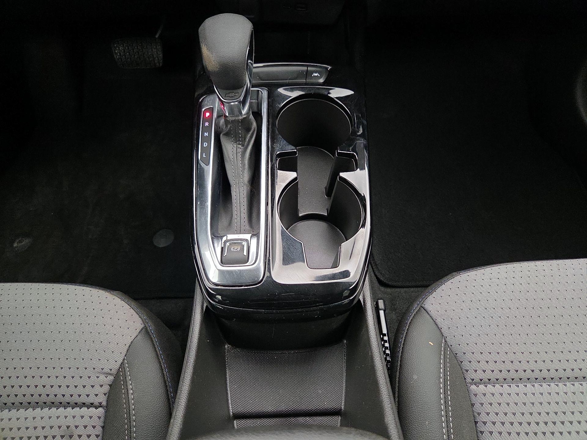 Thumbnail: 2025 Chevrolet Trax - 17