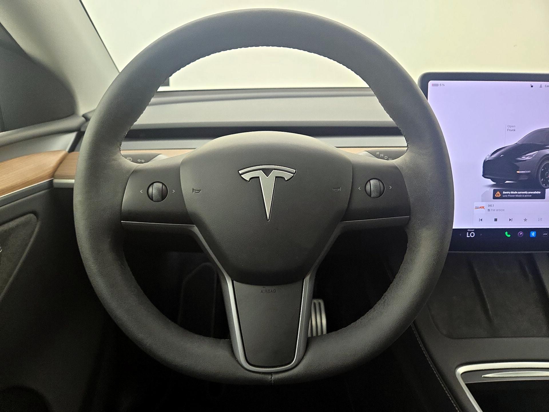Thumbnail: 2024 Tesla Model Y - 10