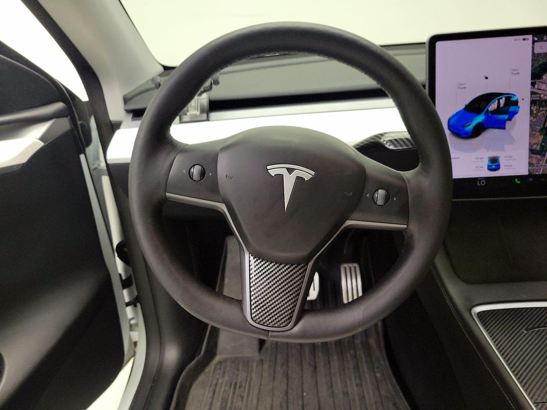 Thumbnail: 2023 Tesla Model Y - 10