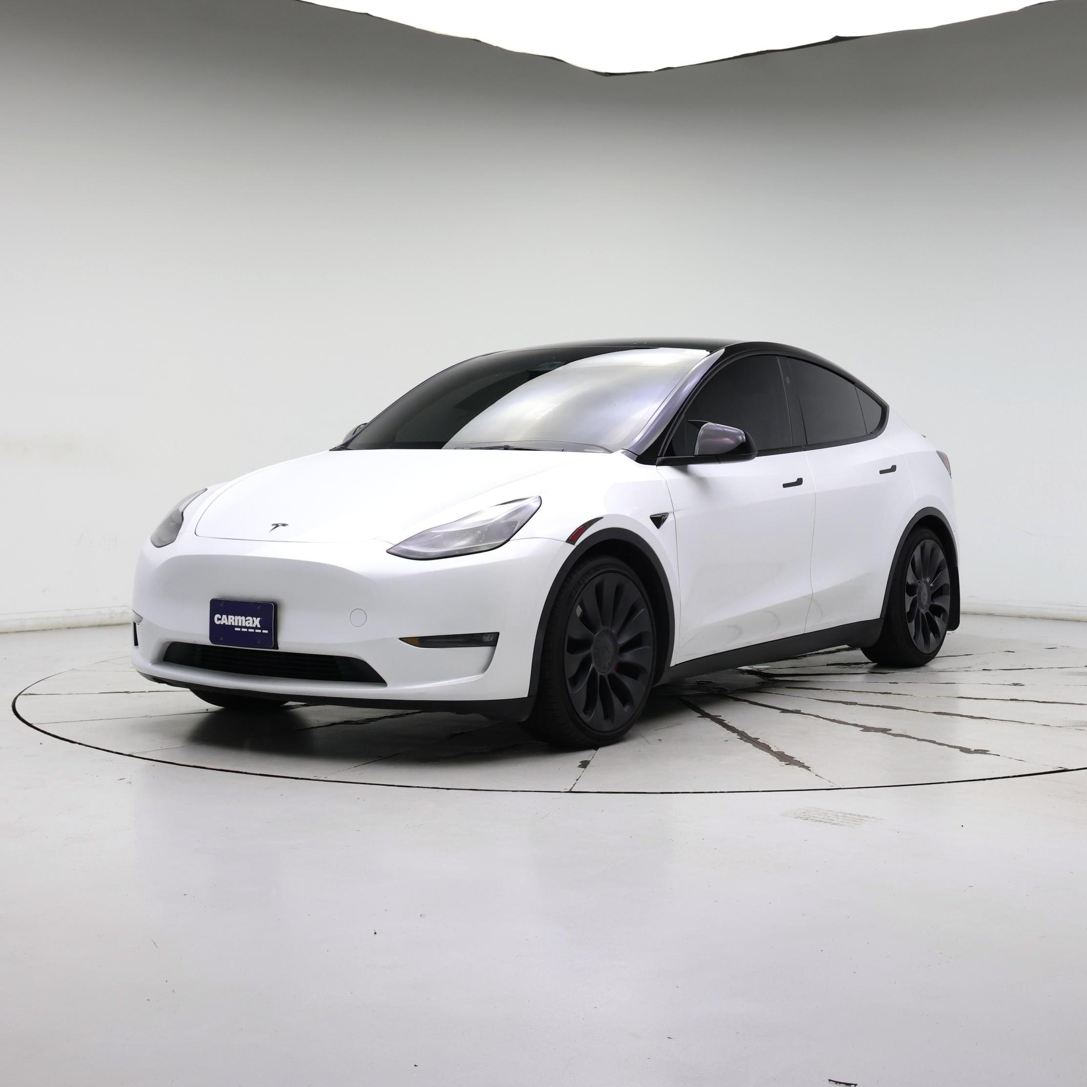 Thumbnail: 2023 Tesla Model Y - 4