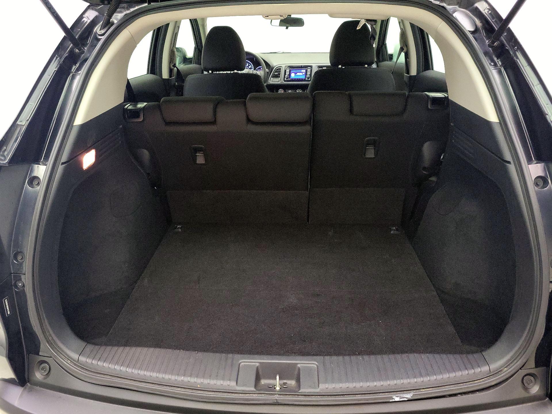 Thumbnail: 2016 Honda HR-V - 20