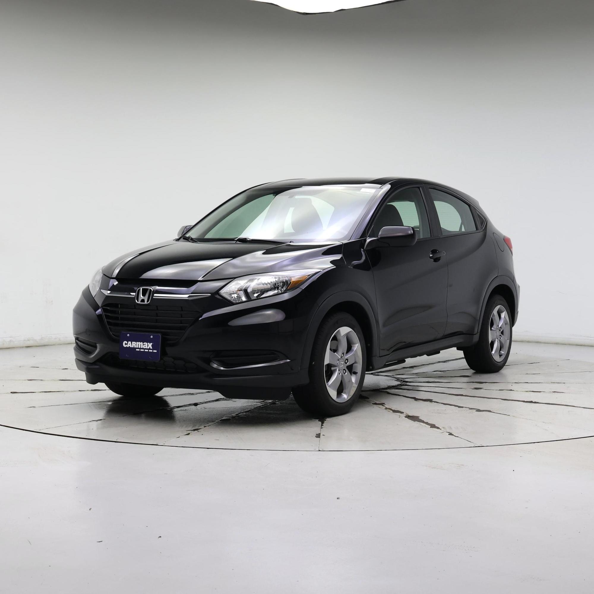 Thumbnail: 2016 Honda HR-V - 4