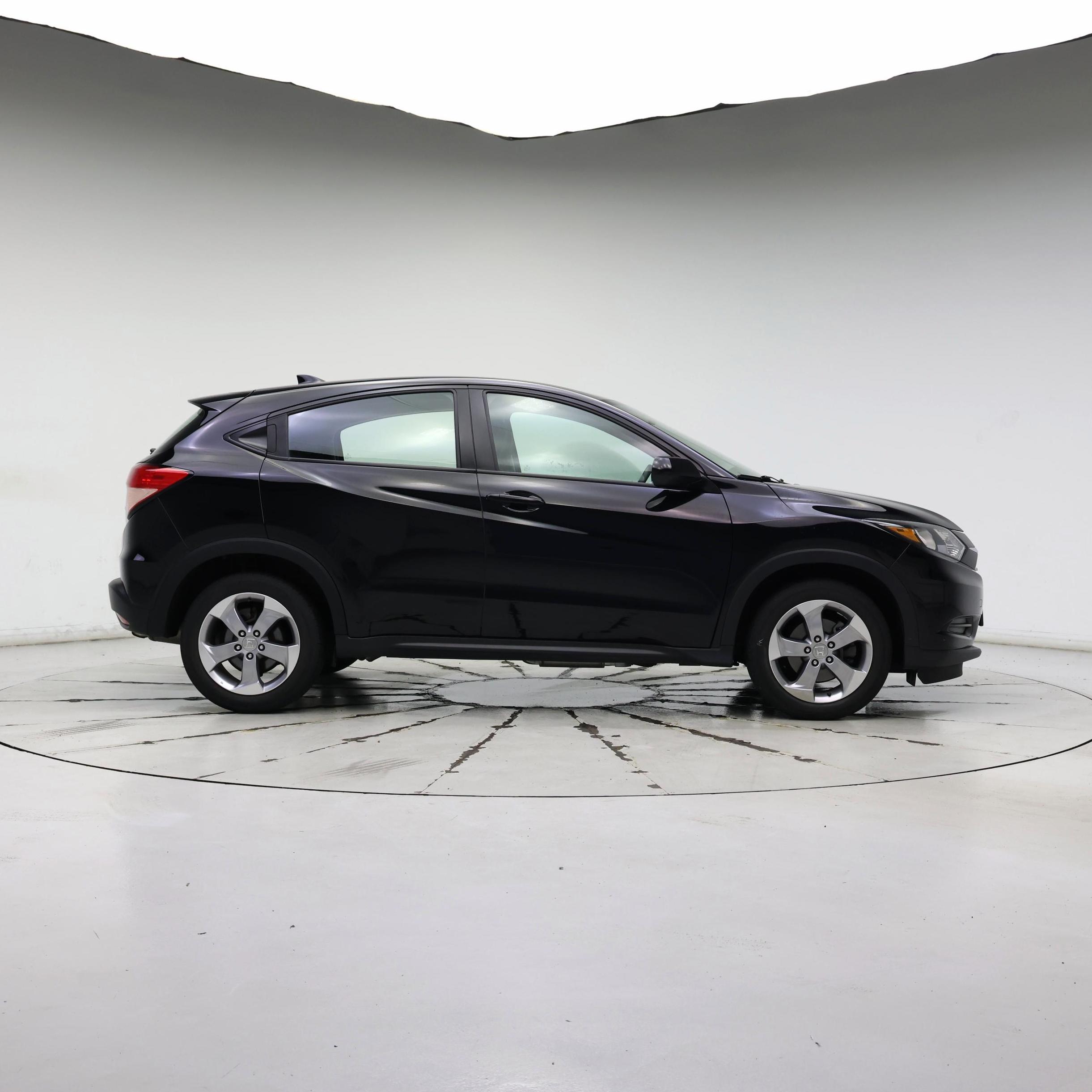 Thumbnail: 2016 Honda HR-V - 7
