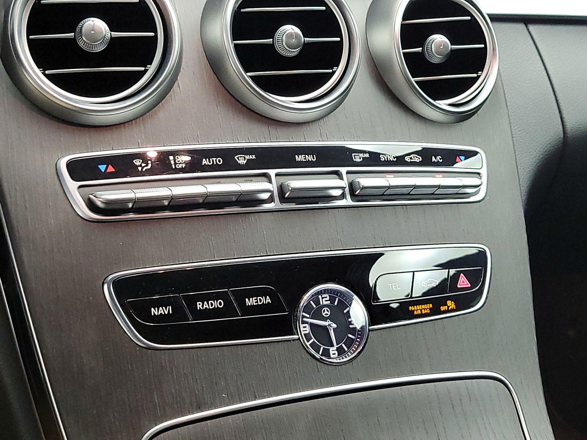 Thumbnail: 2021 Mercedes-Benz C-Class - 16