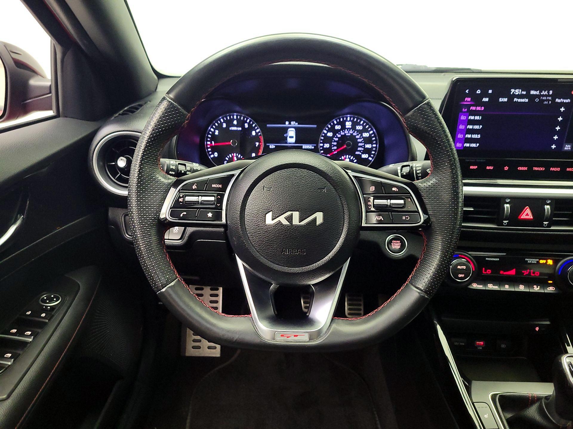 Thumbnail: 2023 Kia Forte - 10