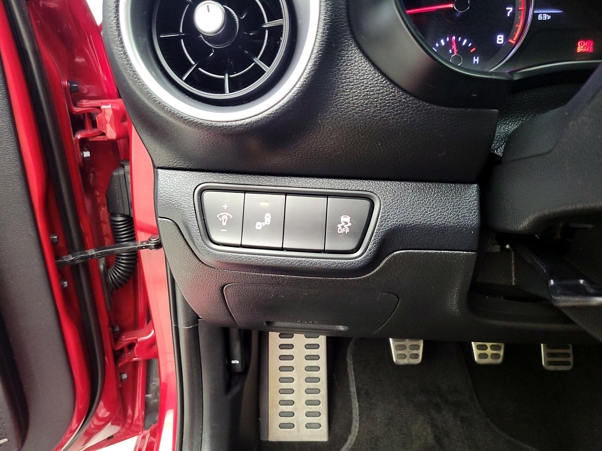 Thumbnail: 2023 Kia Forte - 13