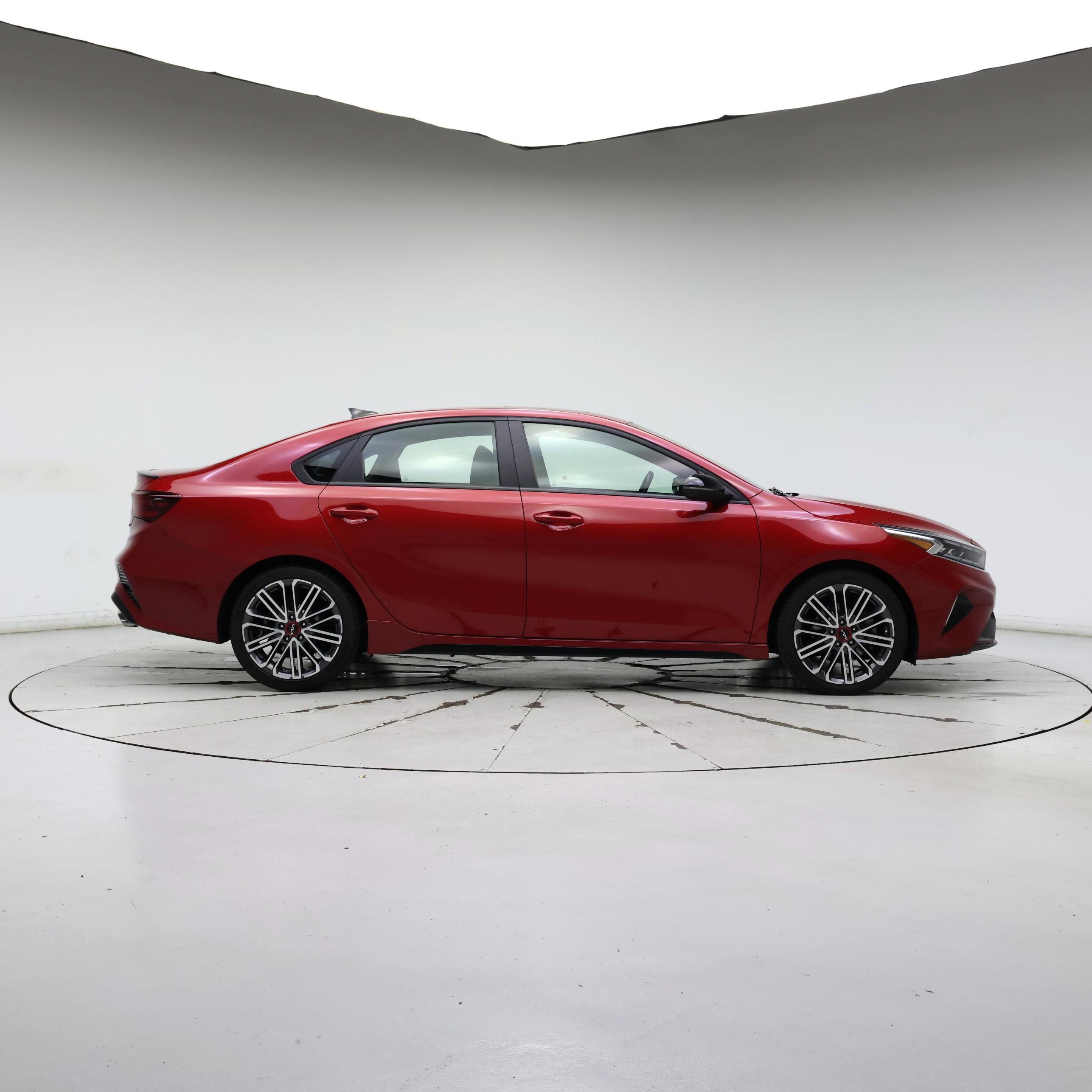 Thumbnail: 2023 Kia Forte - 7