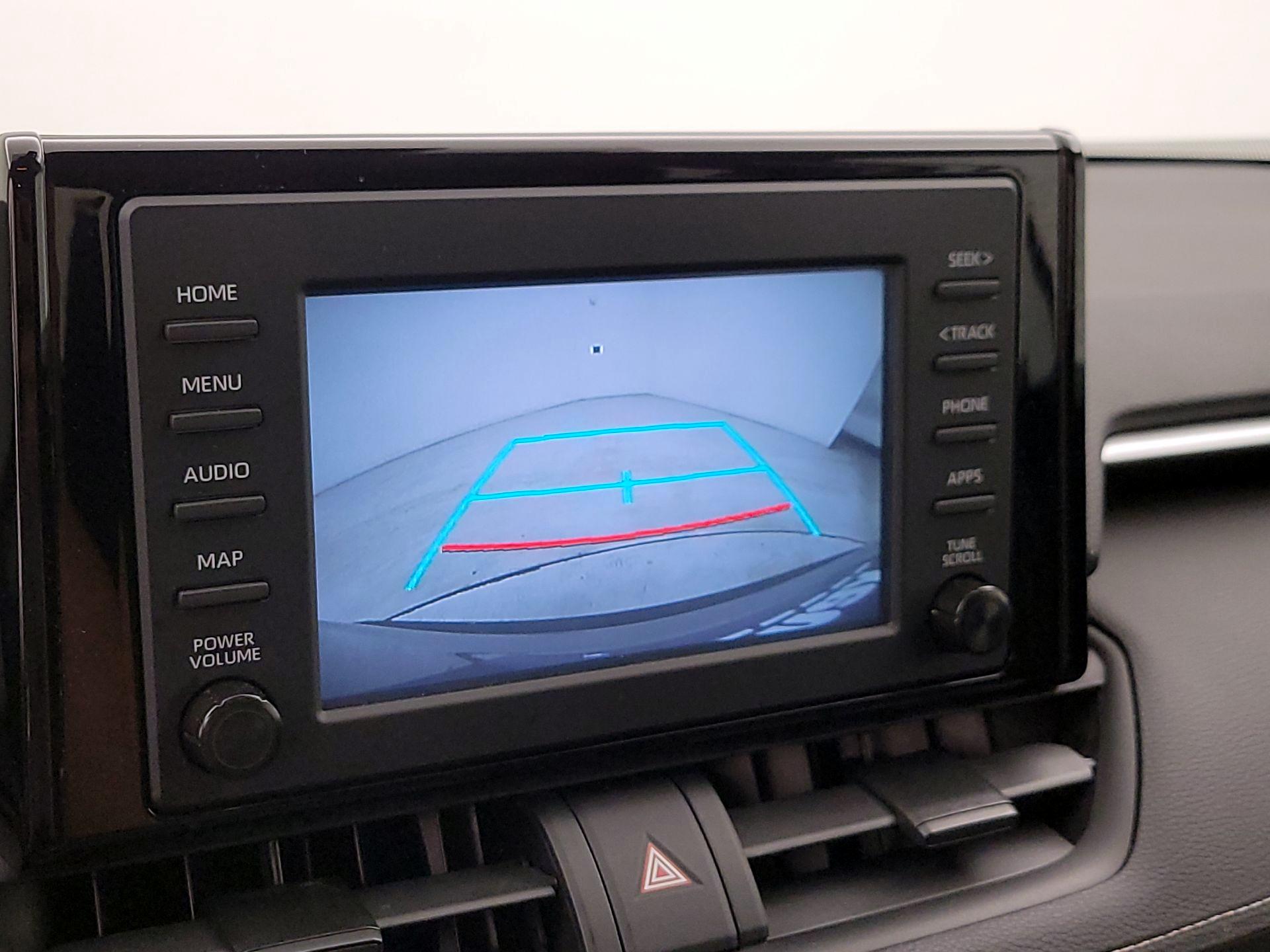 Thumbnail: 2019 Toyota RAV4 - 14