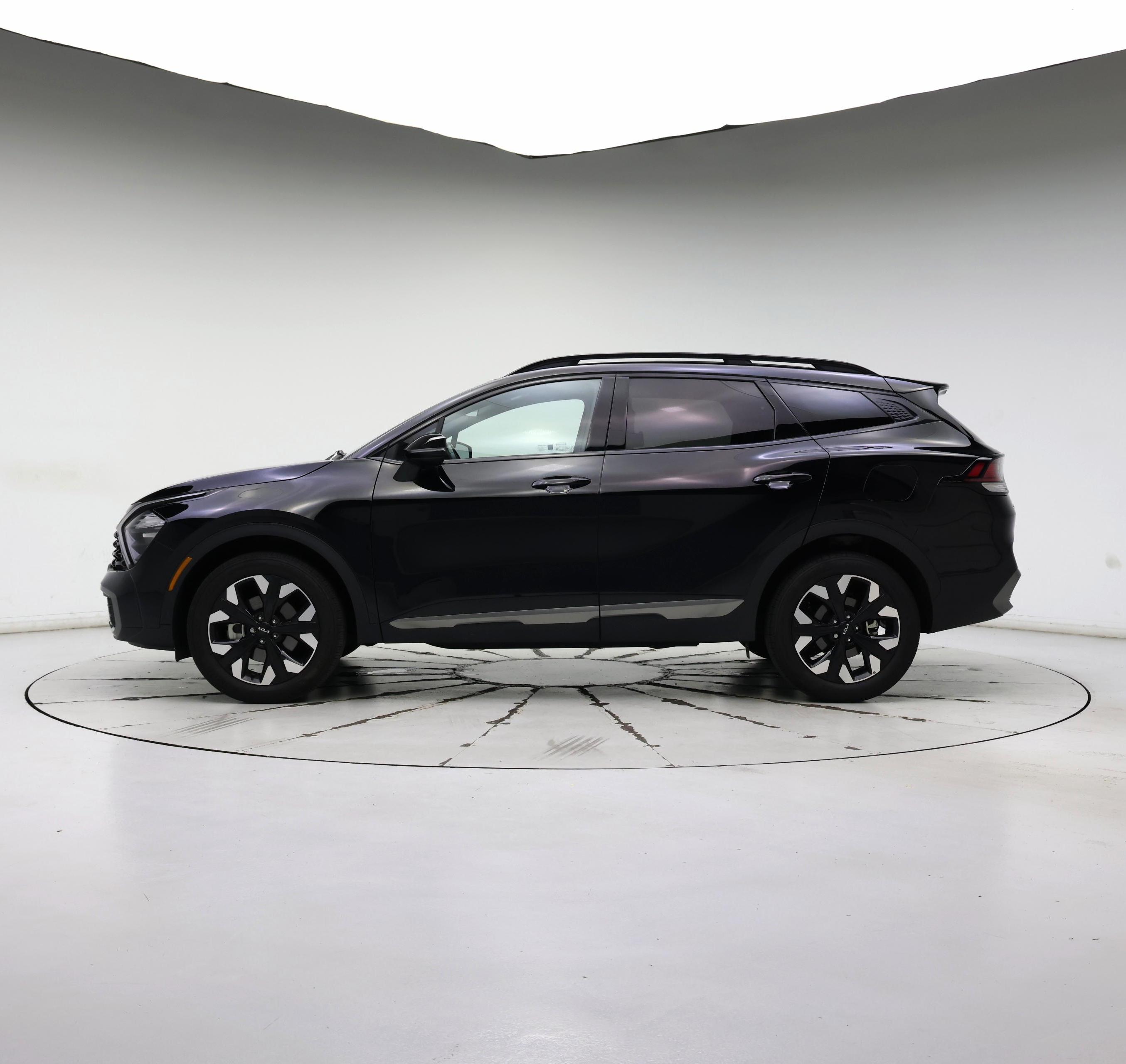 Thumbnail: 2023 Kia Sportage - 3