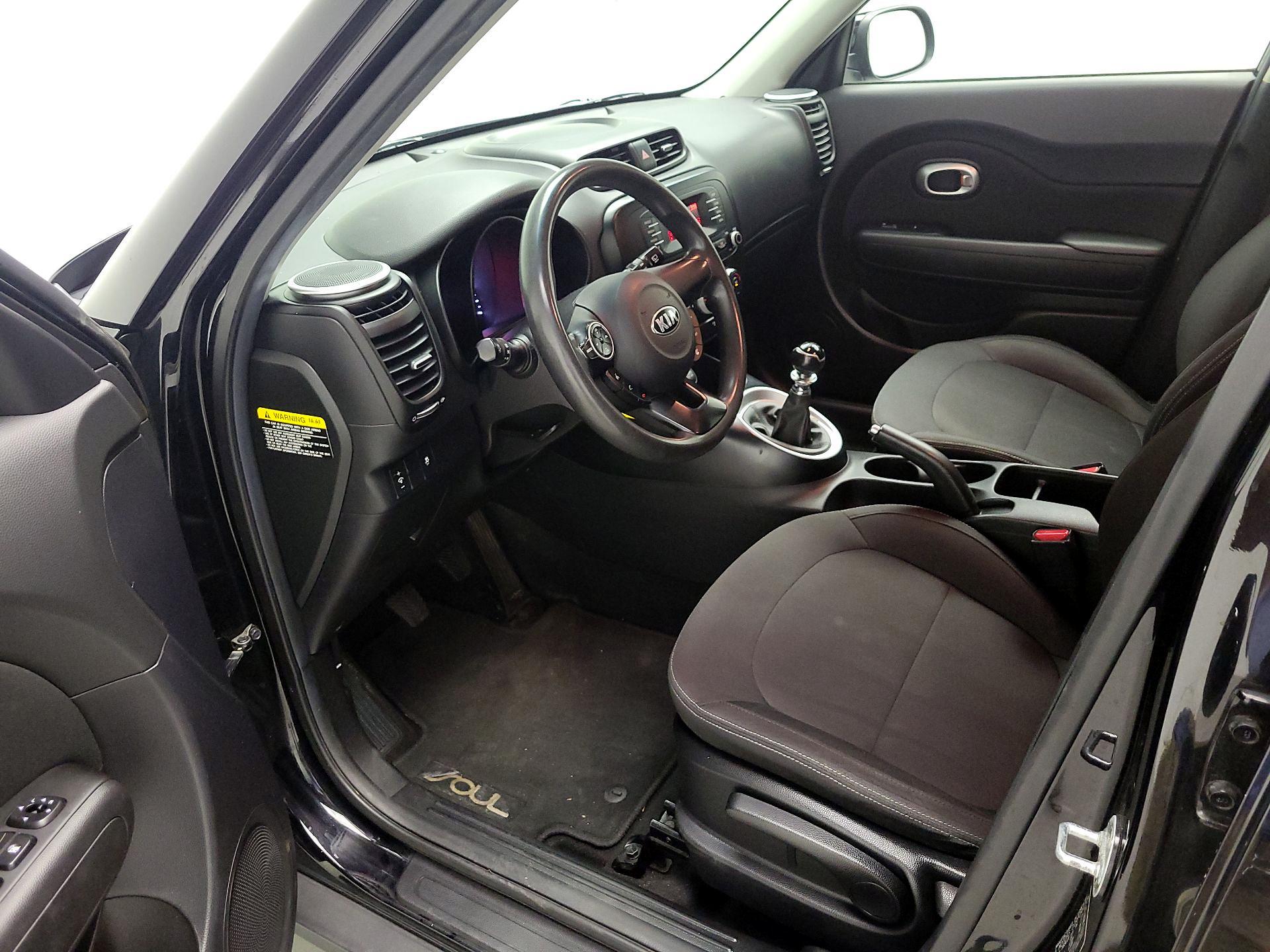 Thumbnail: 2016 Kia Soul - 11