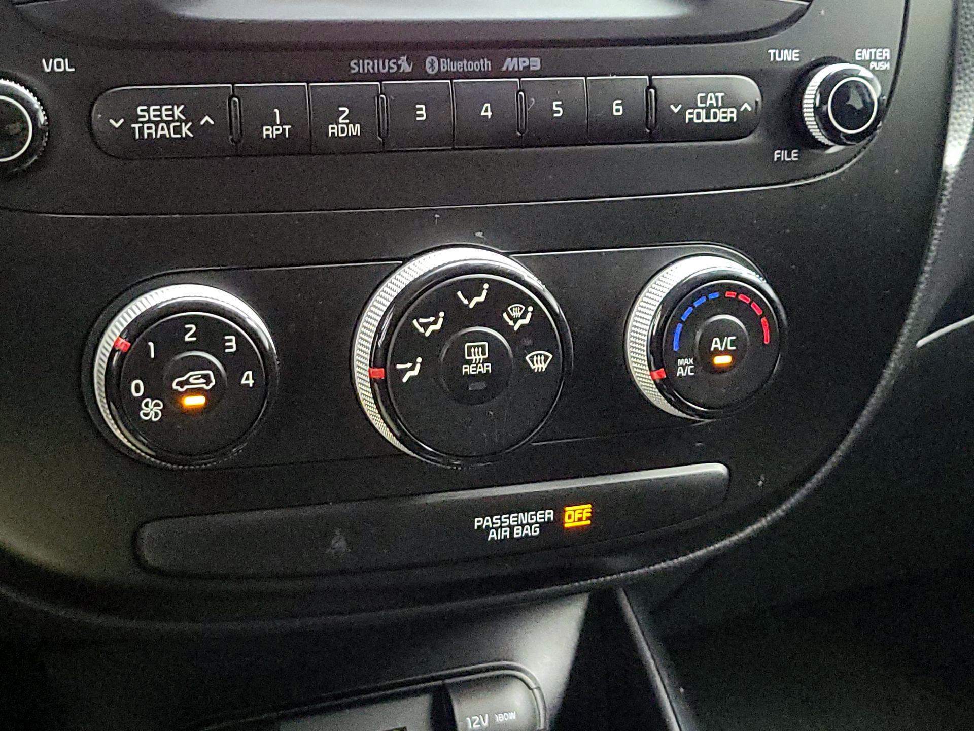 Thumbnail: 2016 Kia Soul - 15