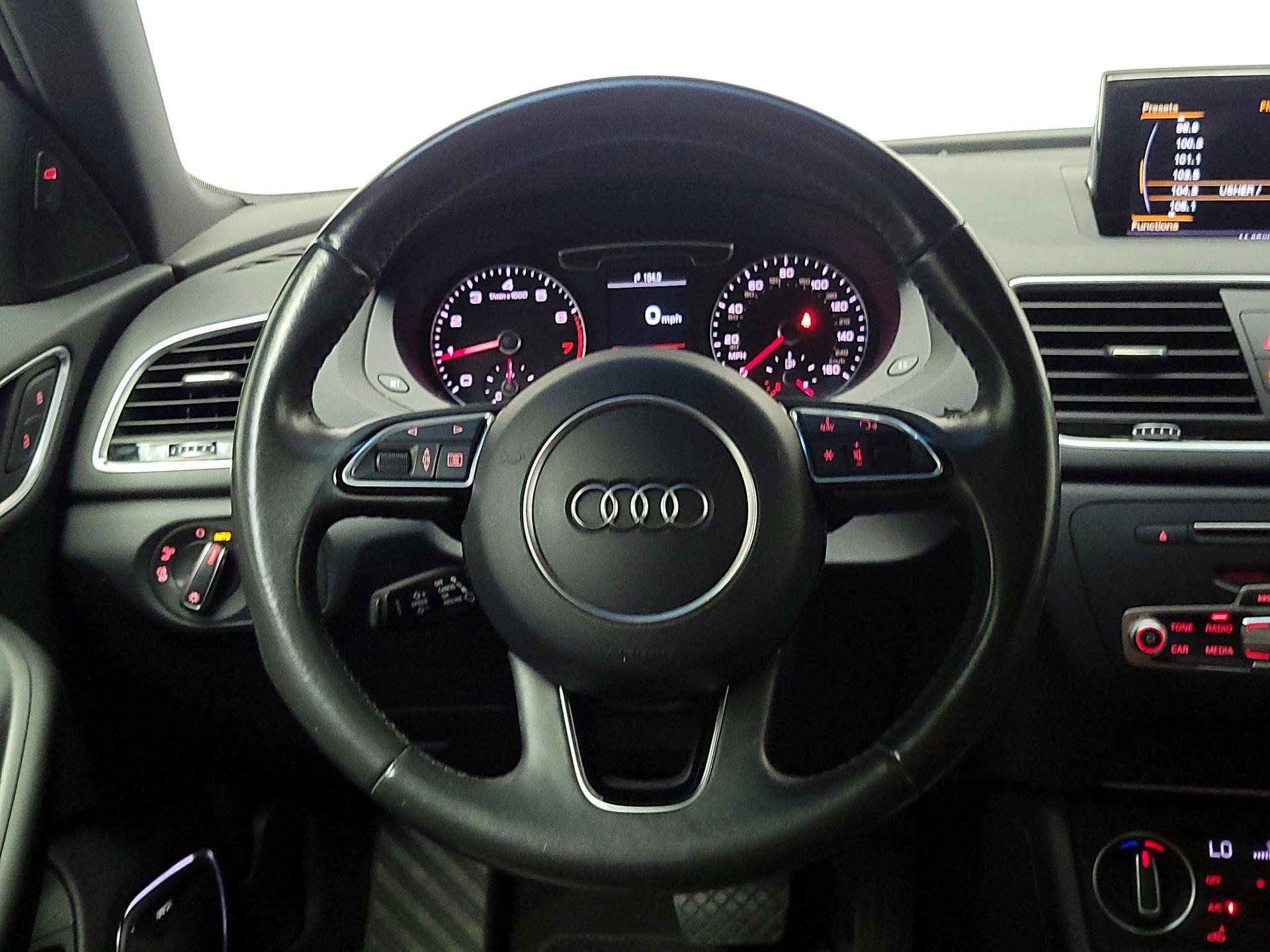 Thumbnail: 2018 Audi Q3 - 10