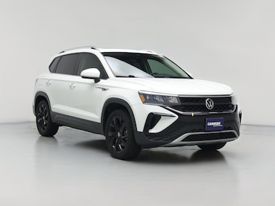 White 2022 Volkswagen Taos SE