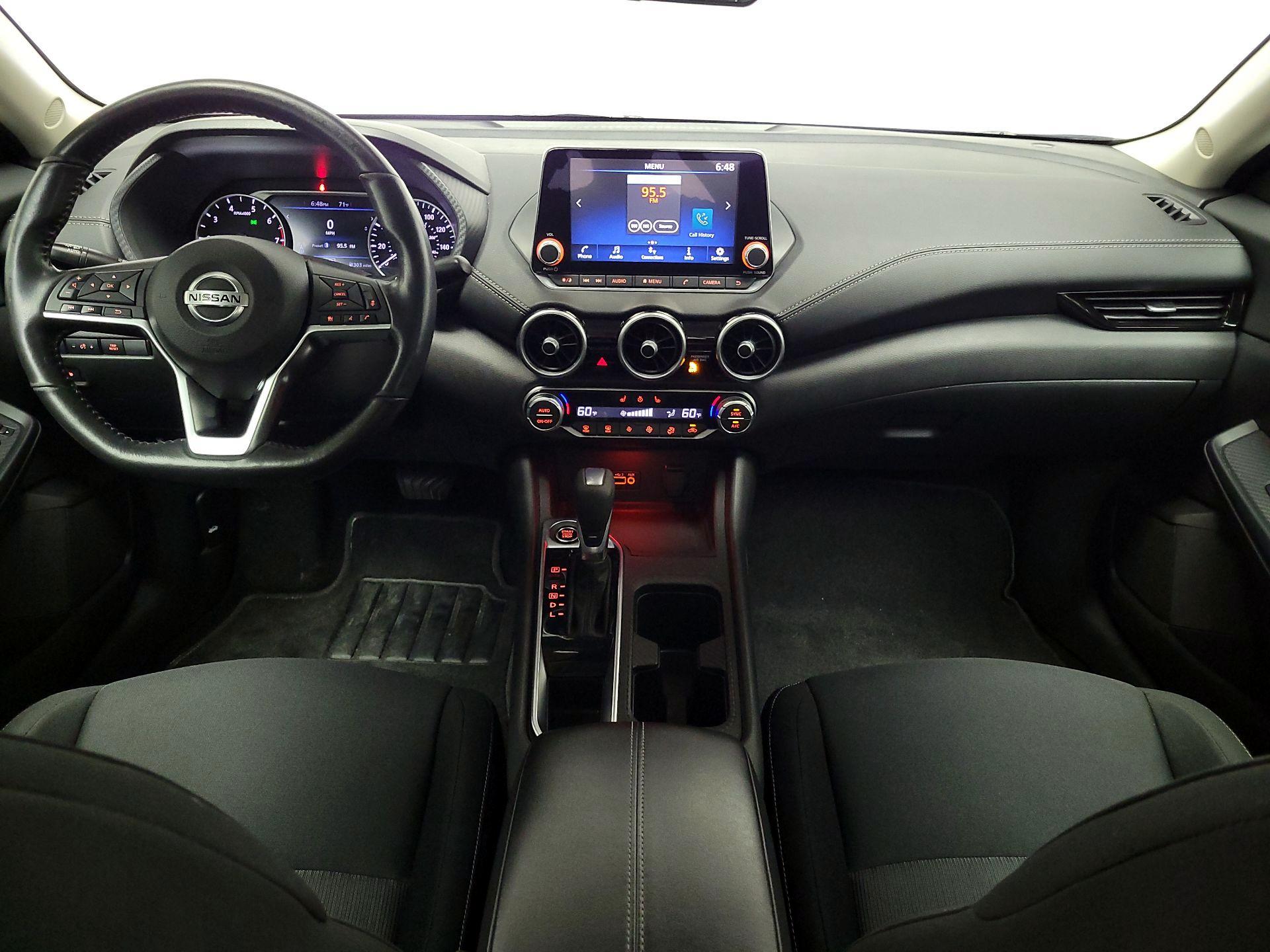 Thumbnail: 2022 Nissan Sentra - 9