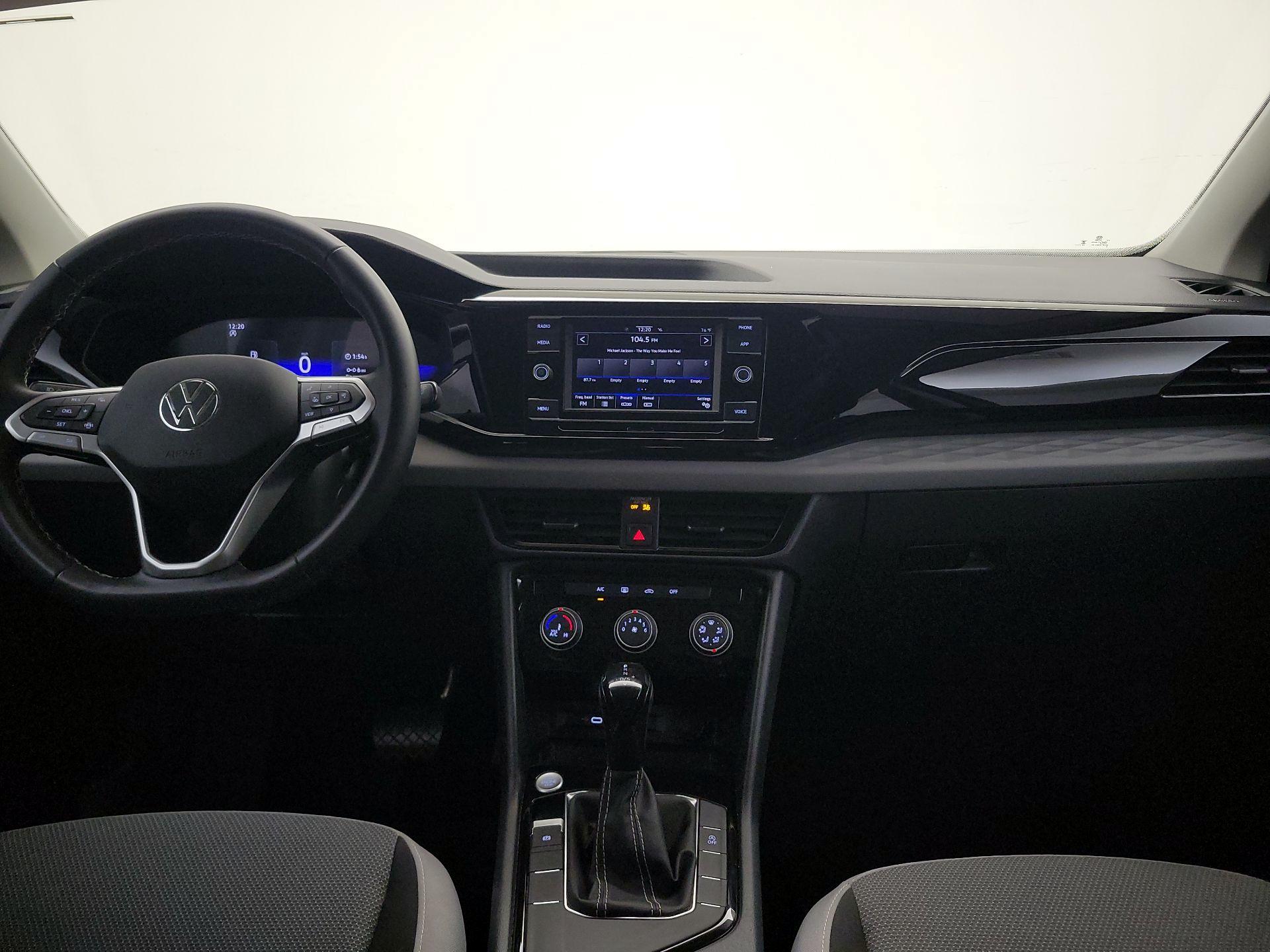 Thumbnail: 2023 Volkswagen Taos - 9