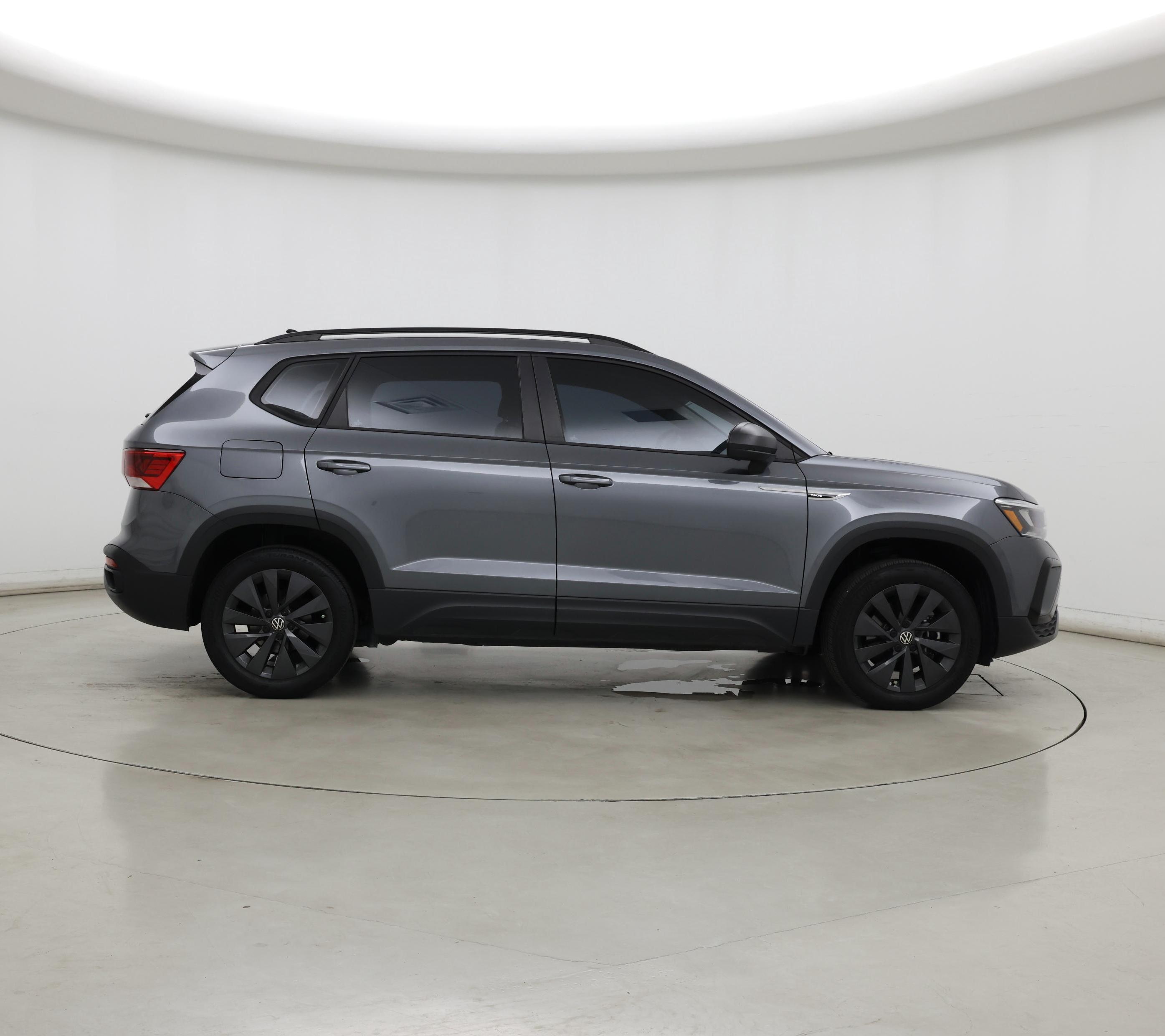 Thumbnail: 2023 Volkswagen Taos - 7