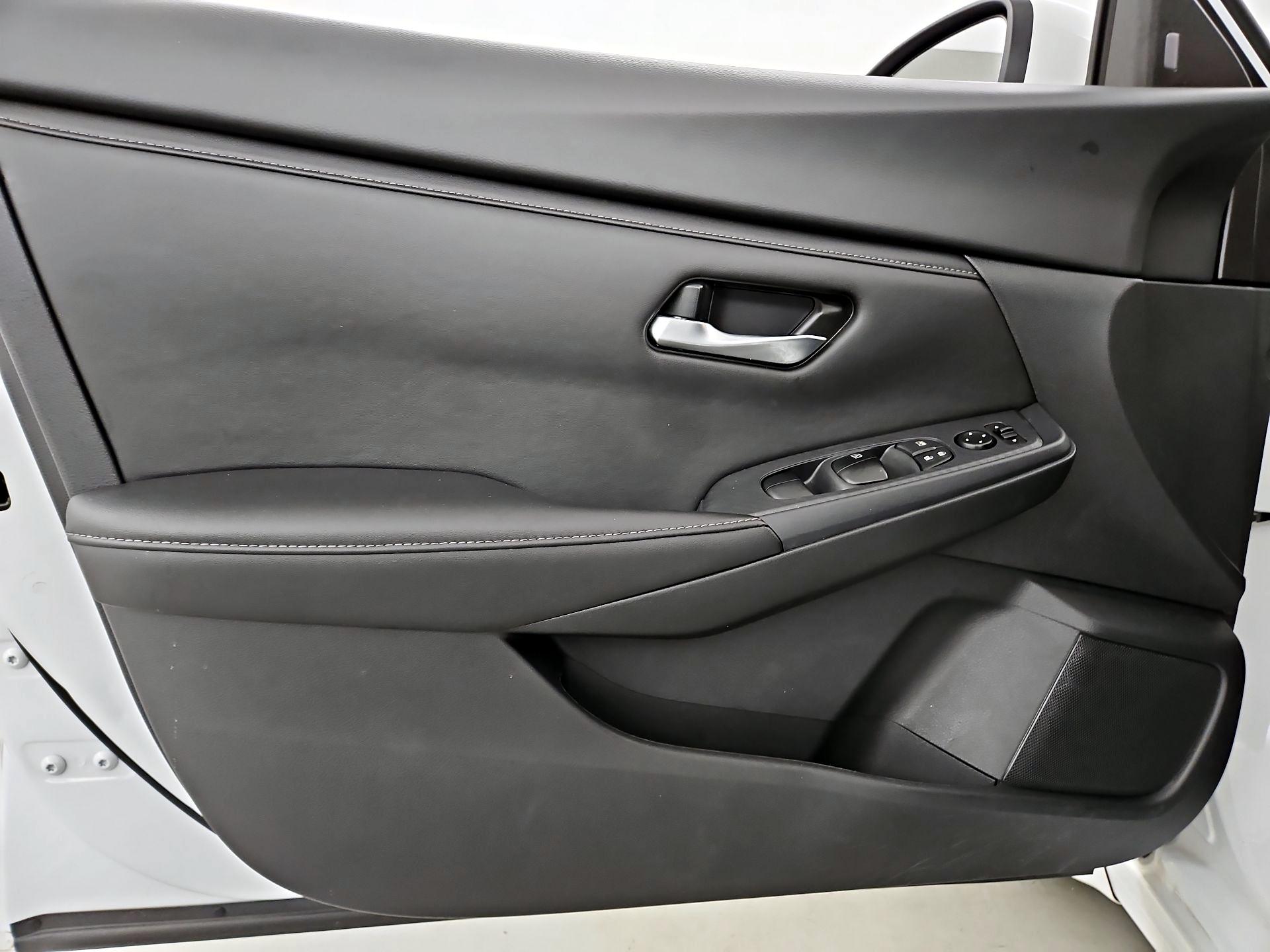 Thumbnail: 2024 Nissan Sentra - 12