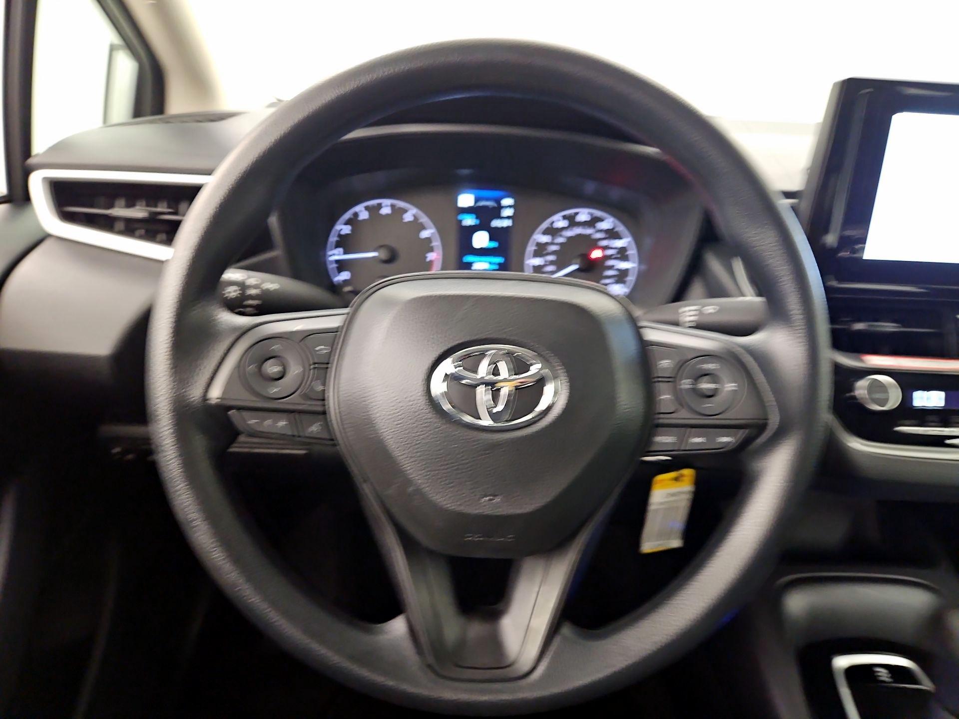 Thumbnail: 2025 Toyota Corolla - 10