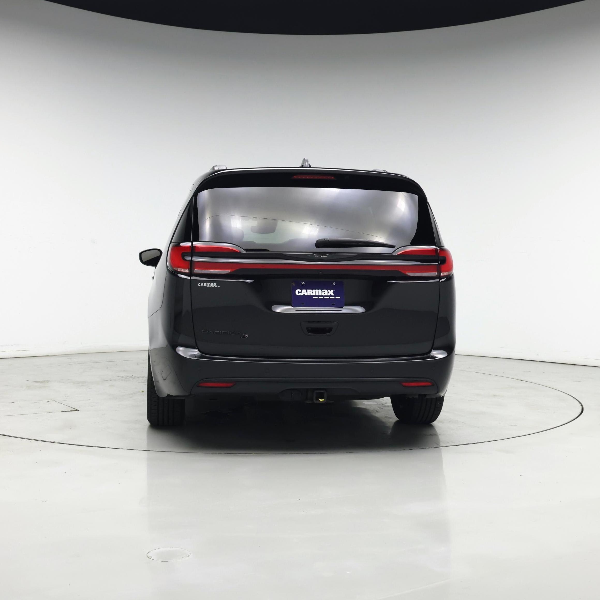 Thumbnail: 2021 Chrysler Pacifica - 6