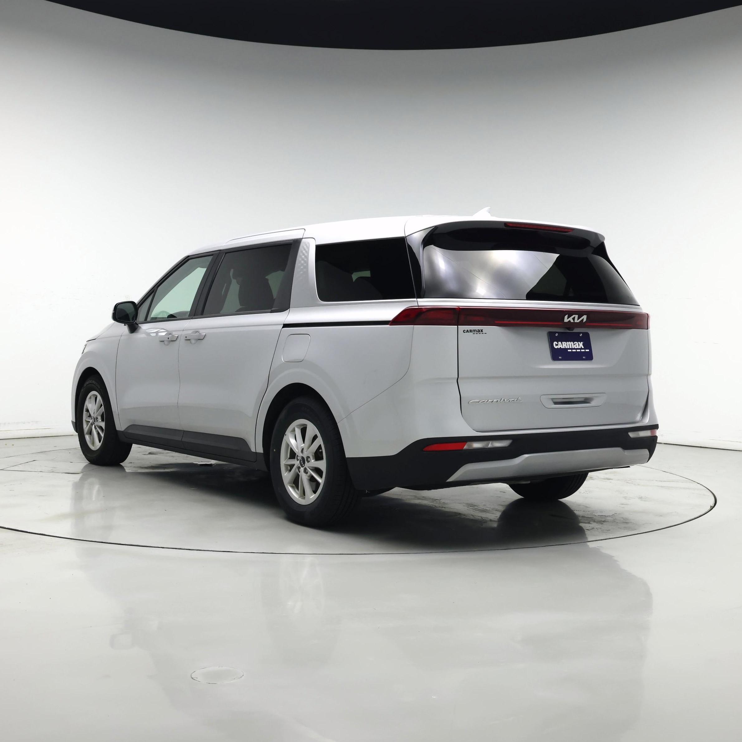 Thumbnail: 2022 Kia Carnival - 2