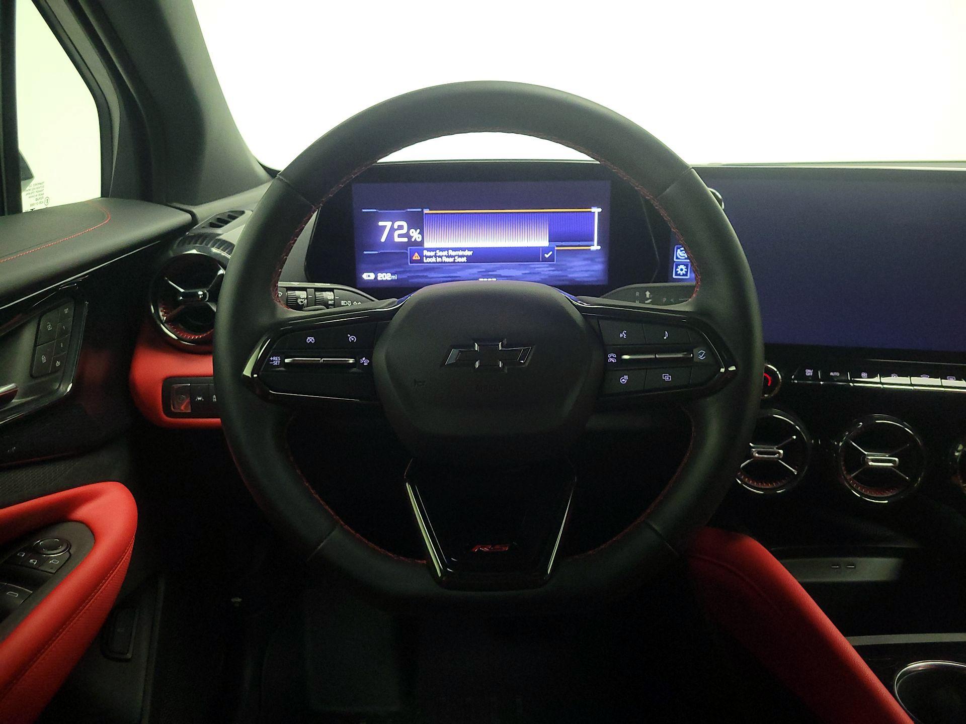 Thumbnail: 2024 Chevrolet Blazer EV - 10