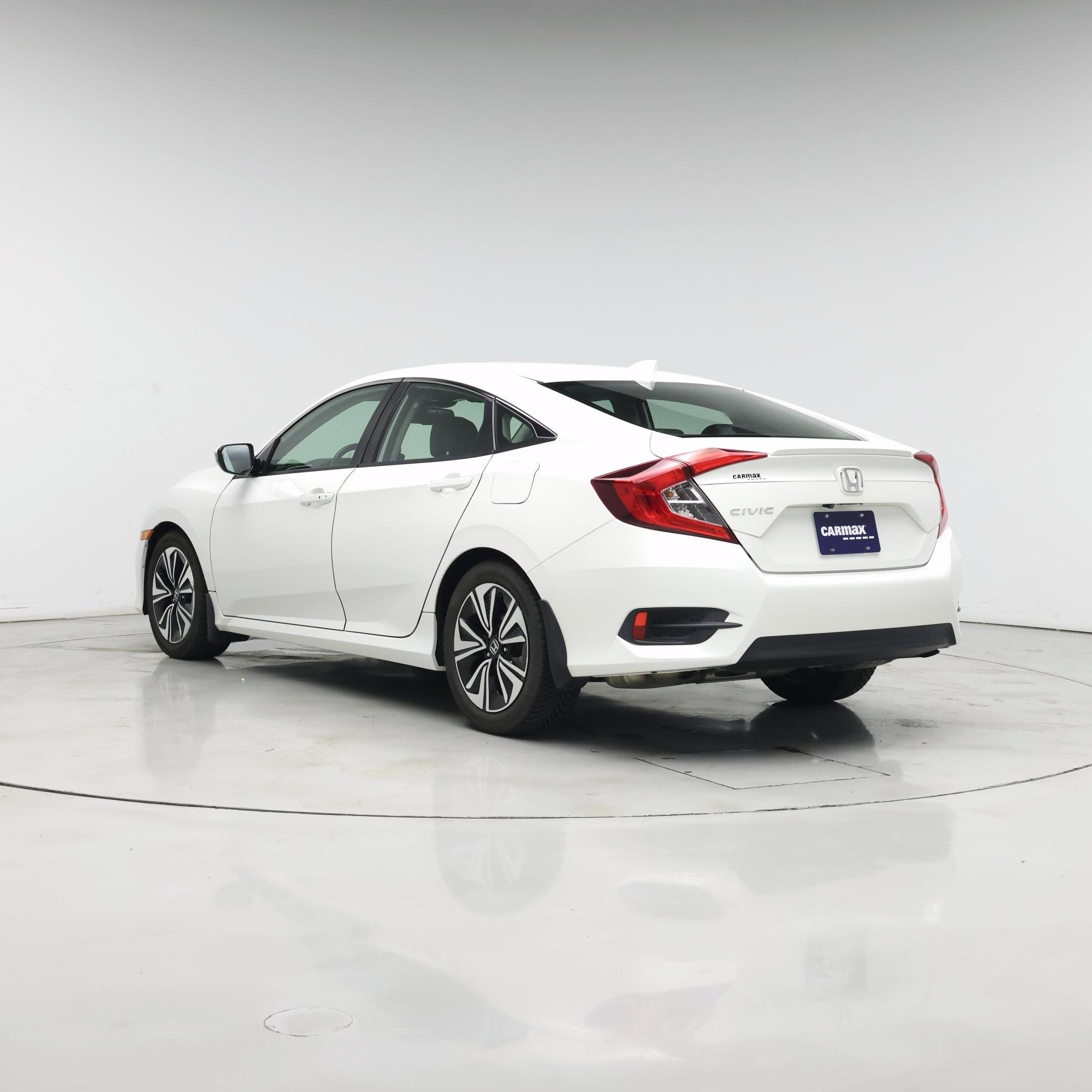 Thumbnail: 2016 Honda Civic - 2