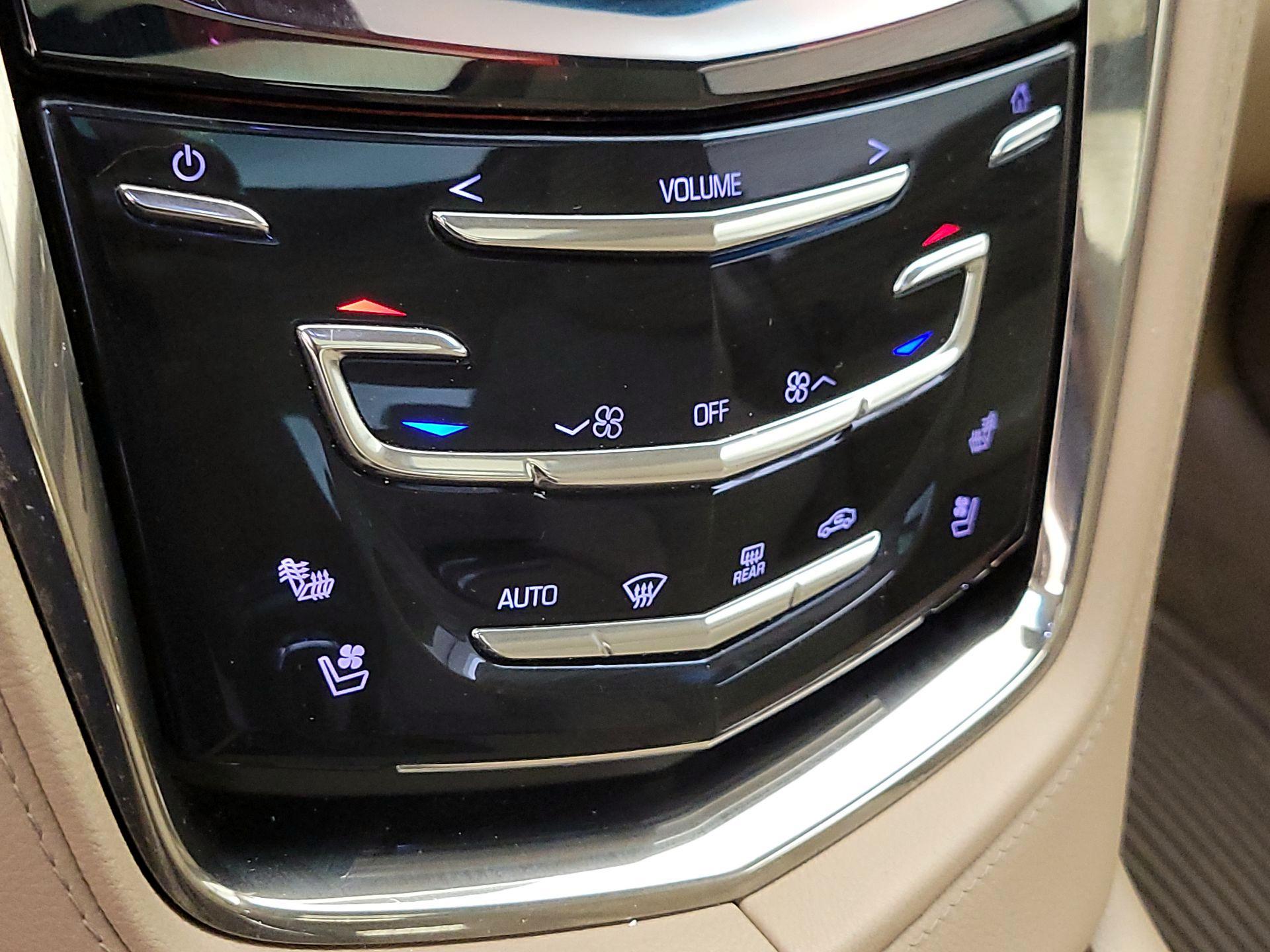 Thumbnail: 2014 Cadillac CTS - 16