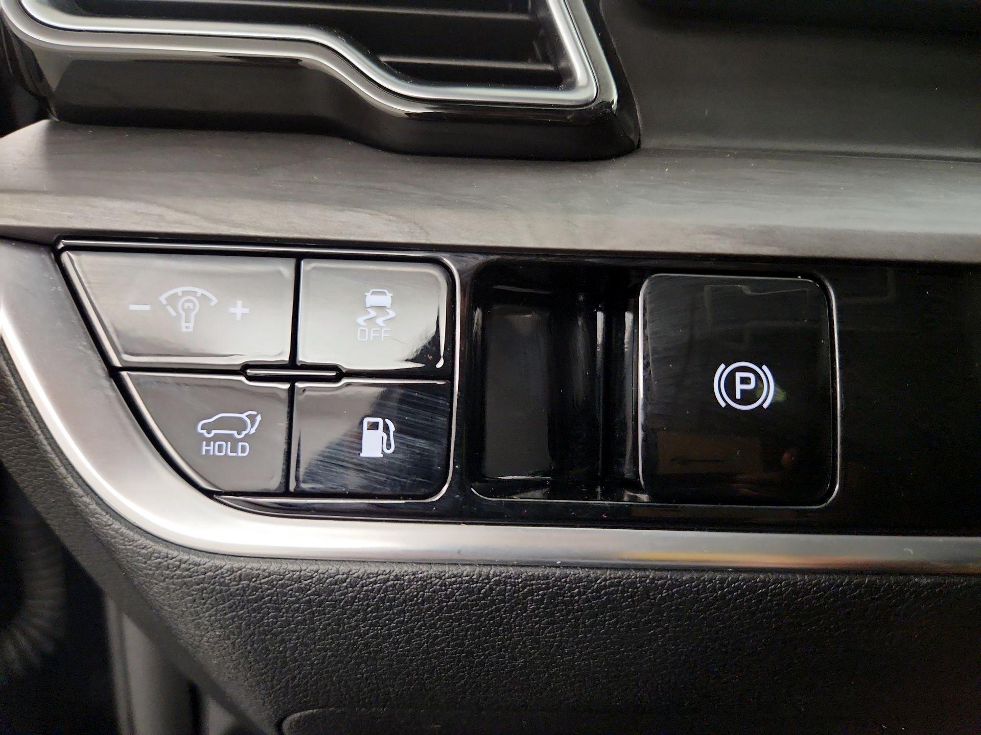Thumbnail: 2024 Kia Sportage - 13