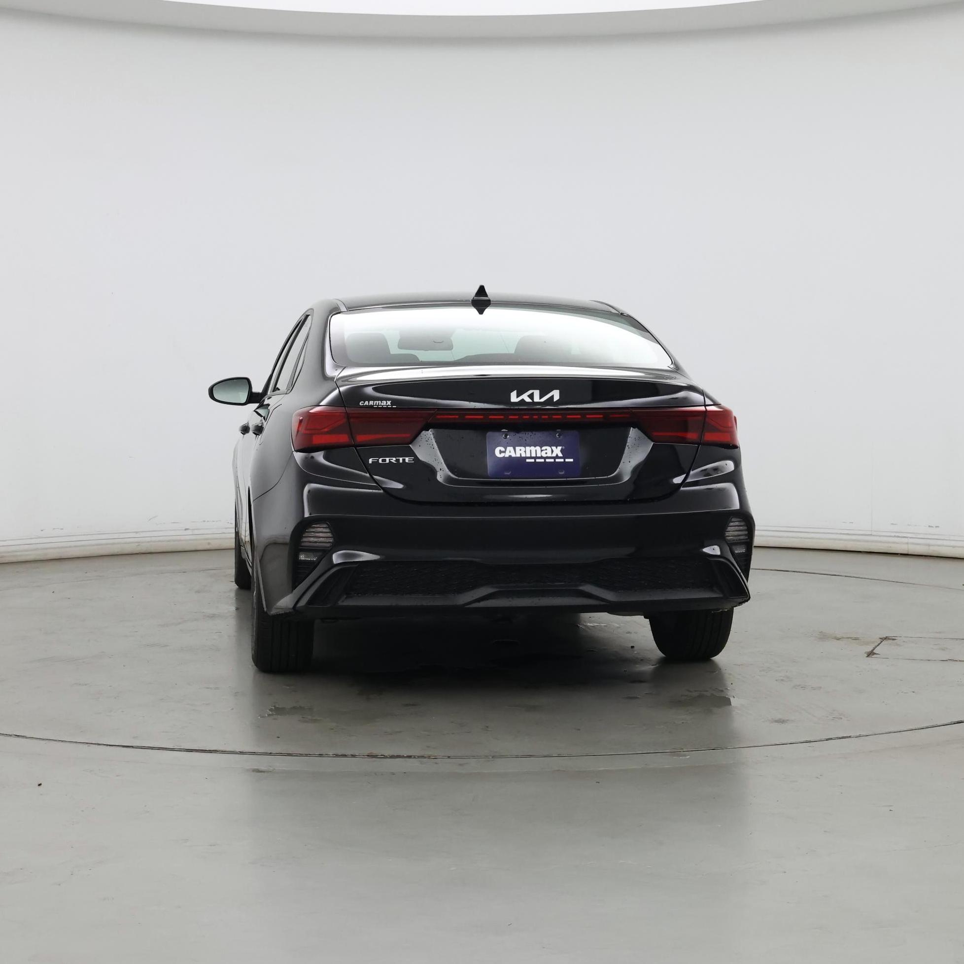 Thumbnail: 2024 Kia Forte - 6