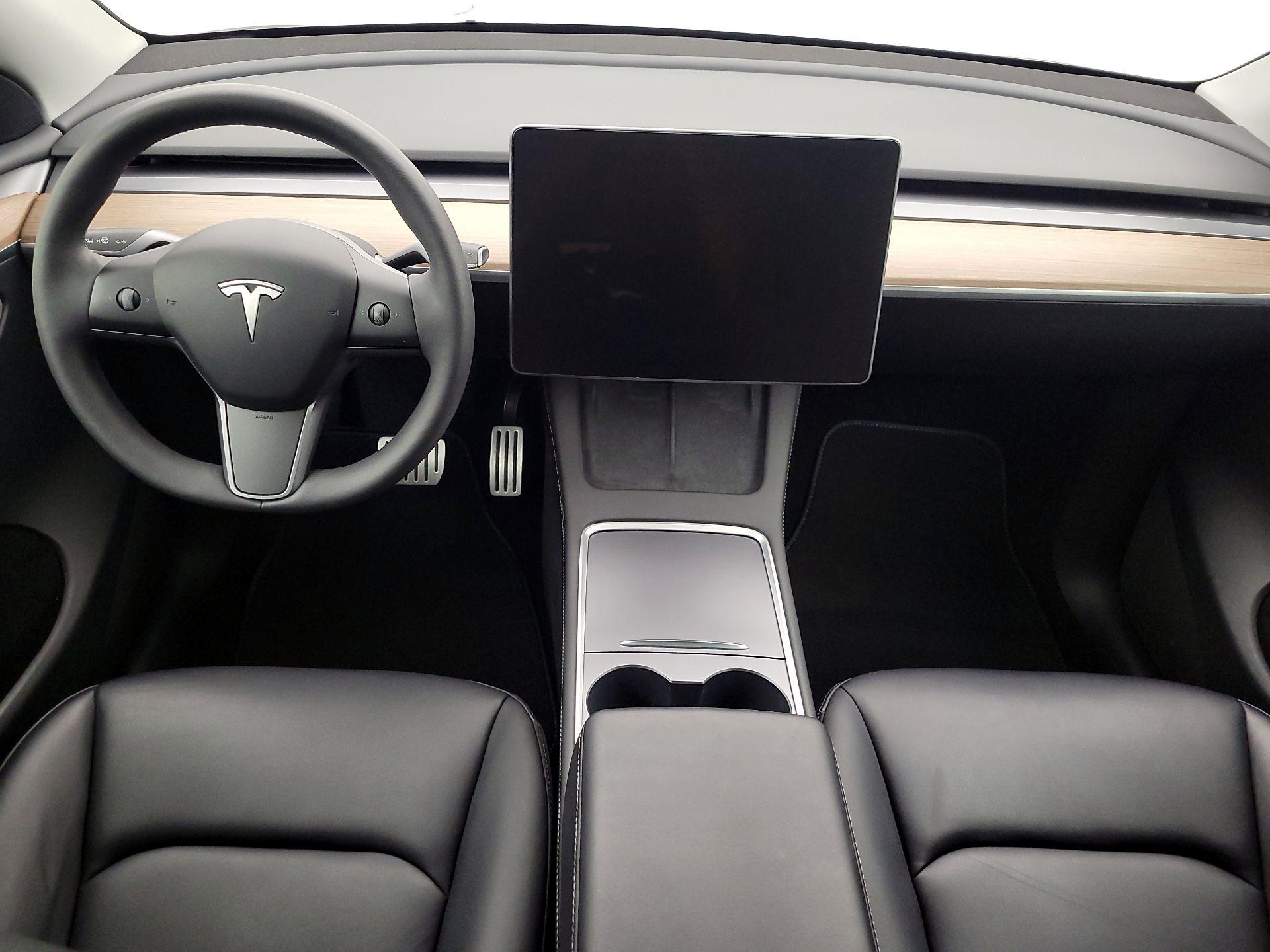 Thumbnail: 2023 Tesla Model Y - 9