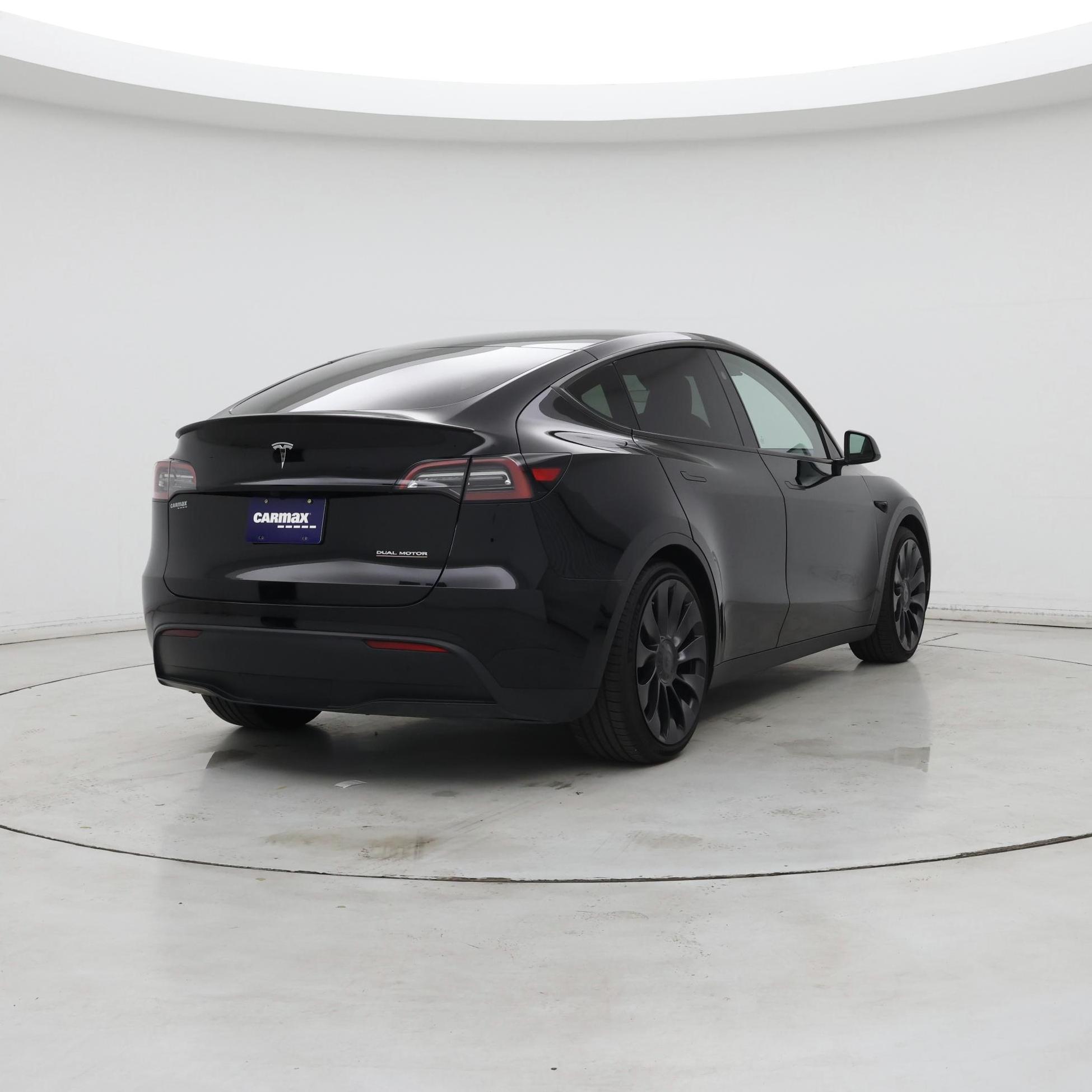 Thumbnail: 2023 Tesla Model Y - 8