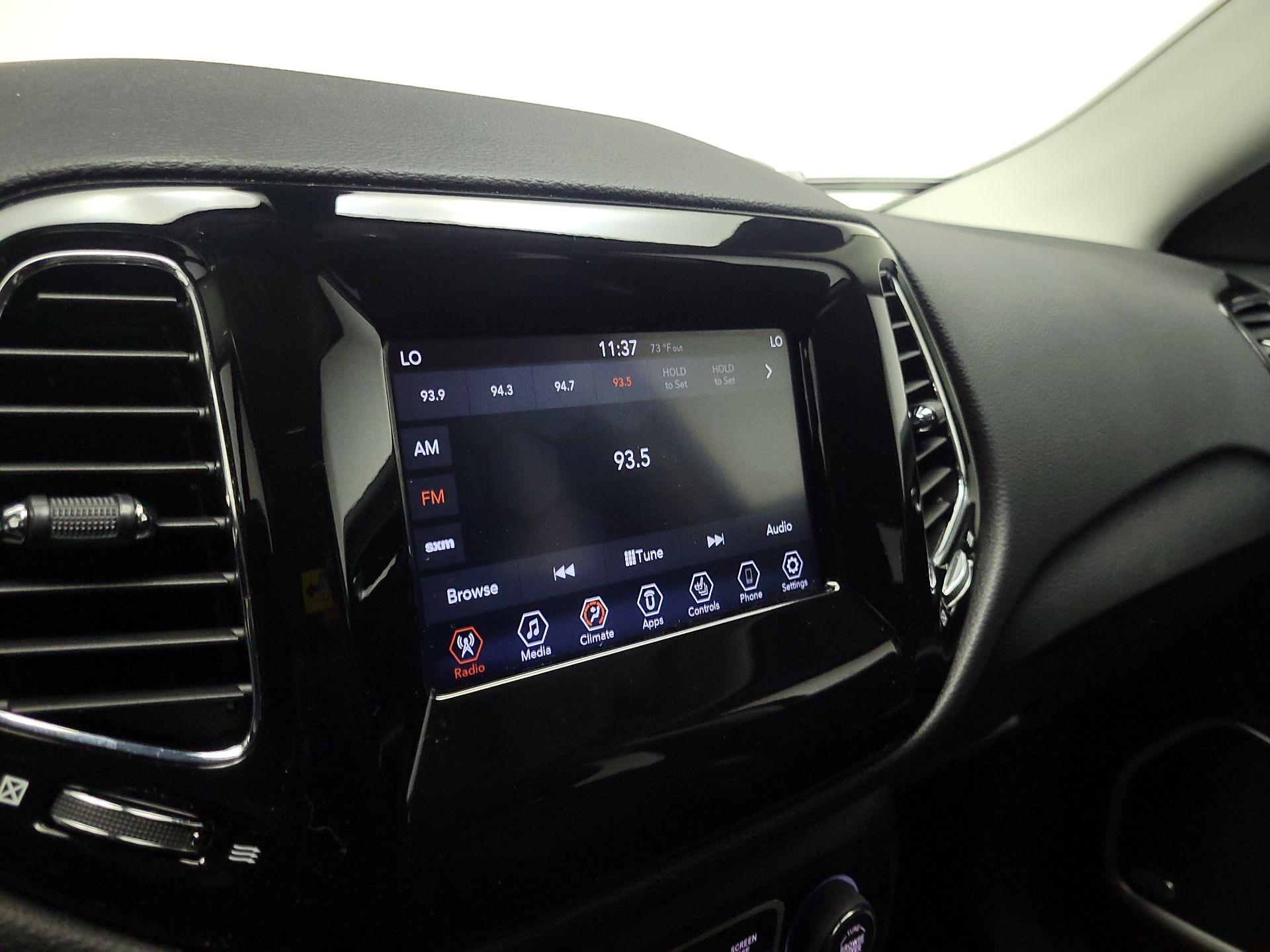 Thumbnail: 2021 Jeep Compass - 15