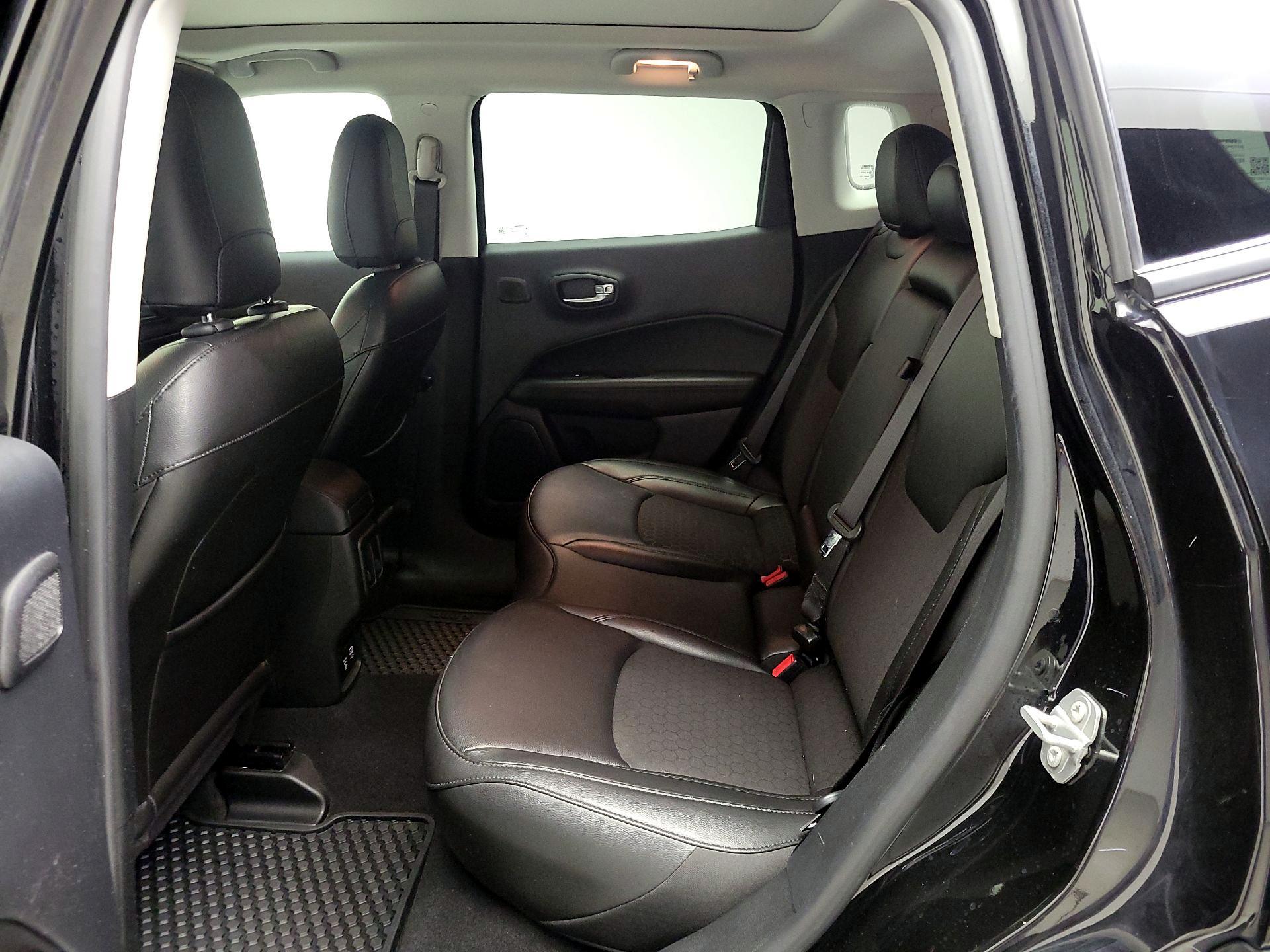 Thumbnail: 2021 Jeep Compass - 20