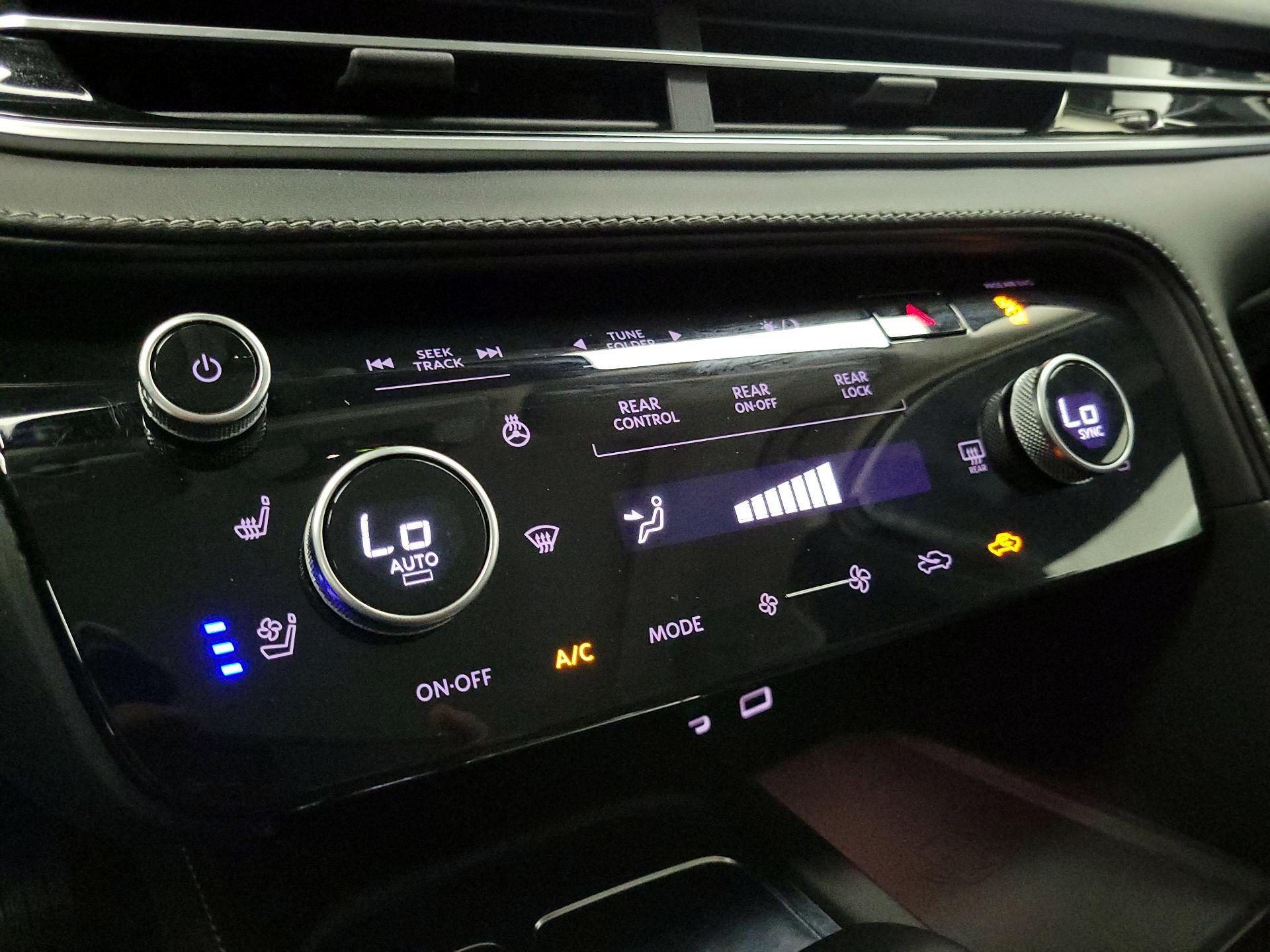Thumbnail: 2023 INFINITI QX60 - 17