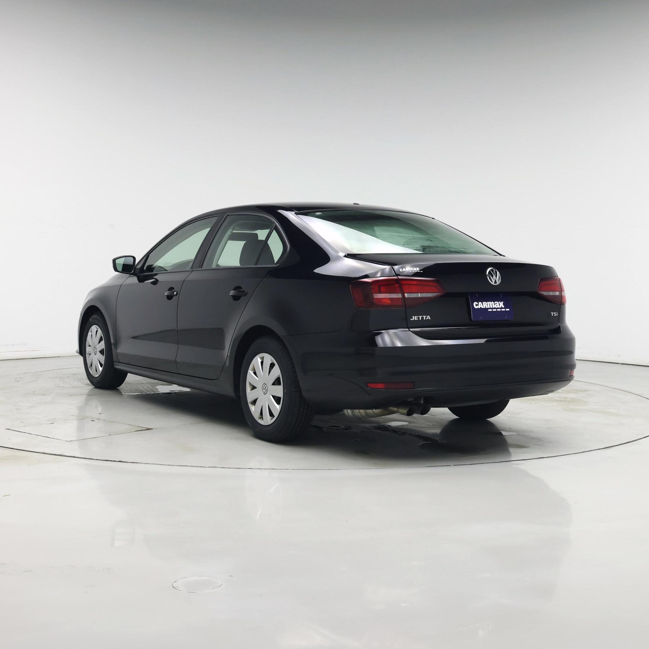 Thumbnail: 2016 Volkswagen Jetta - 2