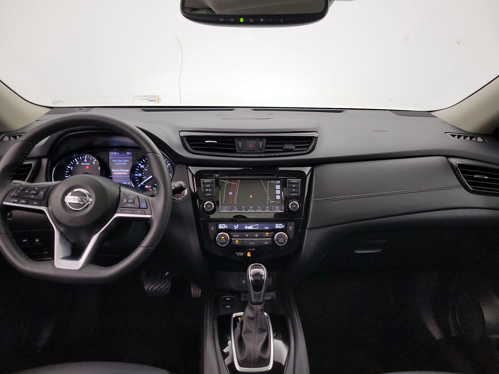 Thumbnail: 2020 Nissan Rogue - 9