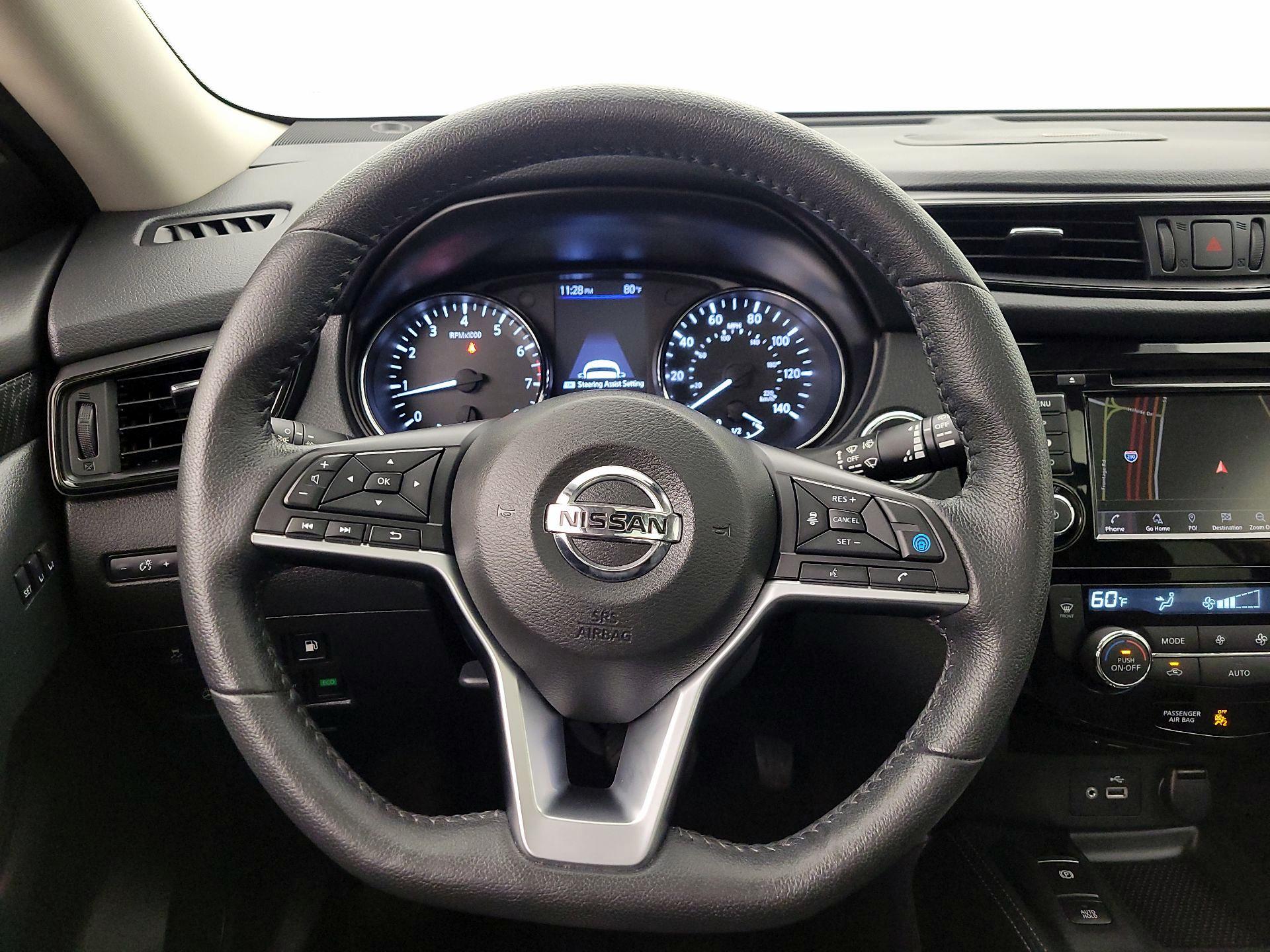 Thumbnail: 2020 Nissan Rogue - 10