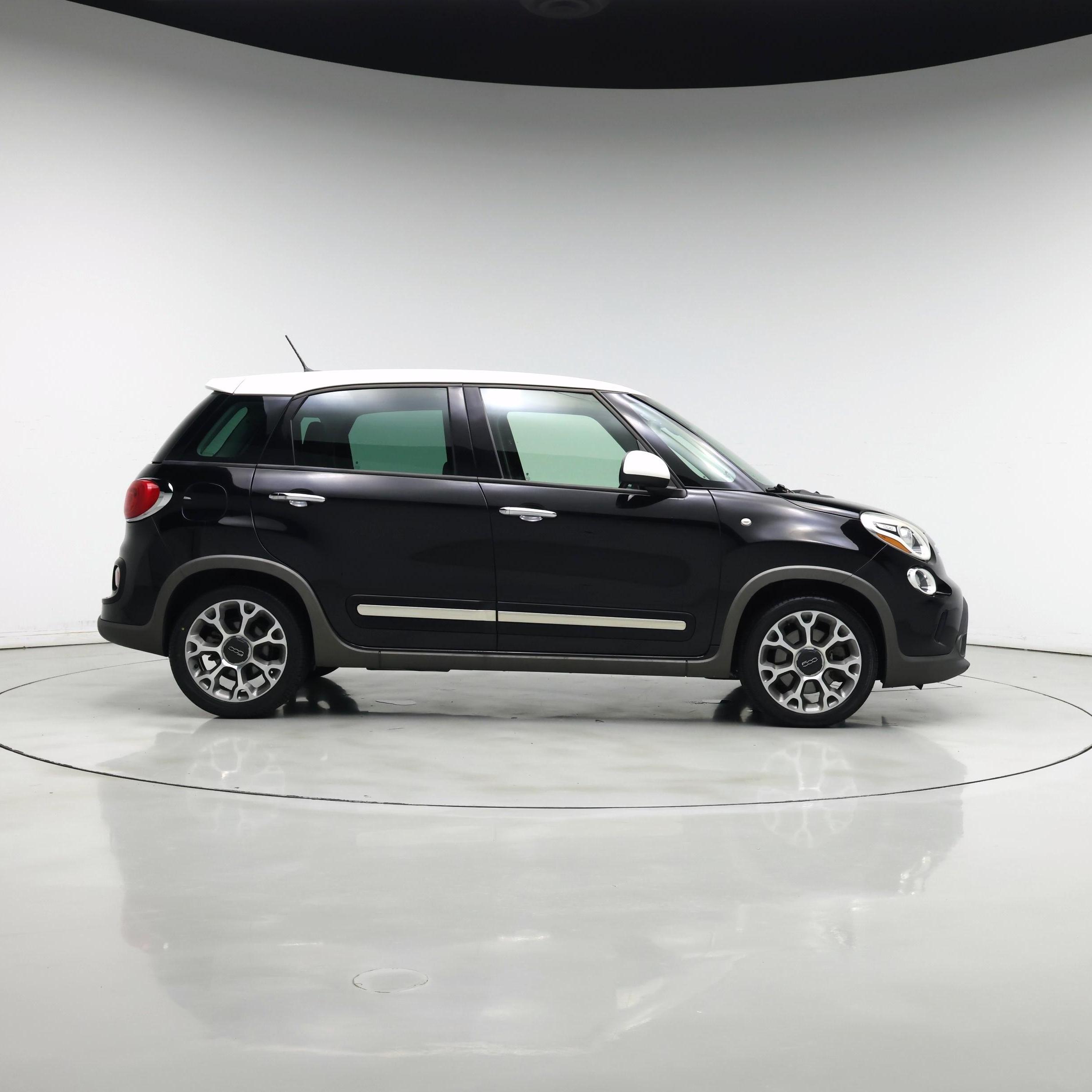 Thumbnail: 2016 Fiat 500L - 7