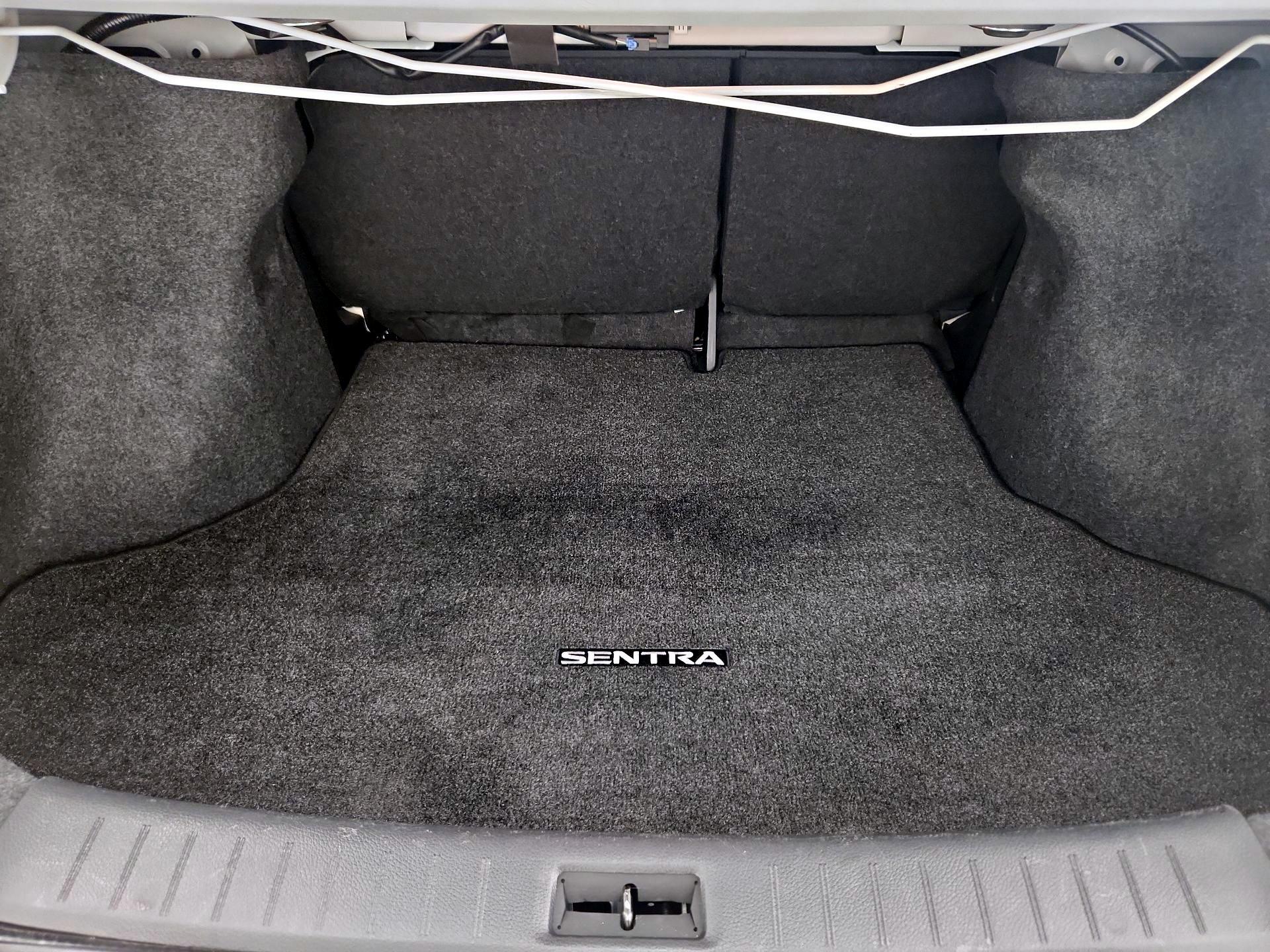 Thumbnail: 2019 Nissan Sentra - 20