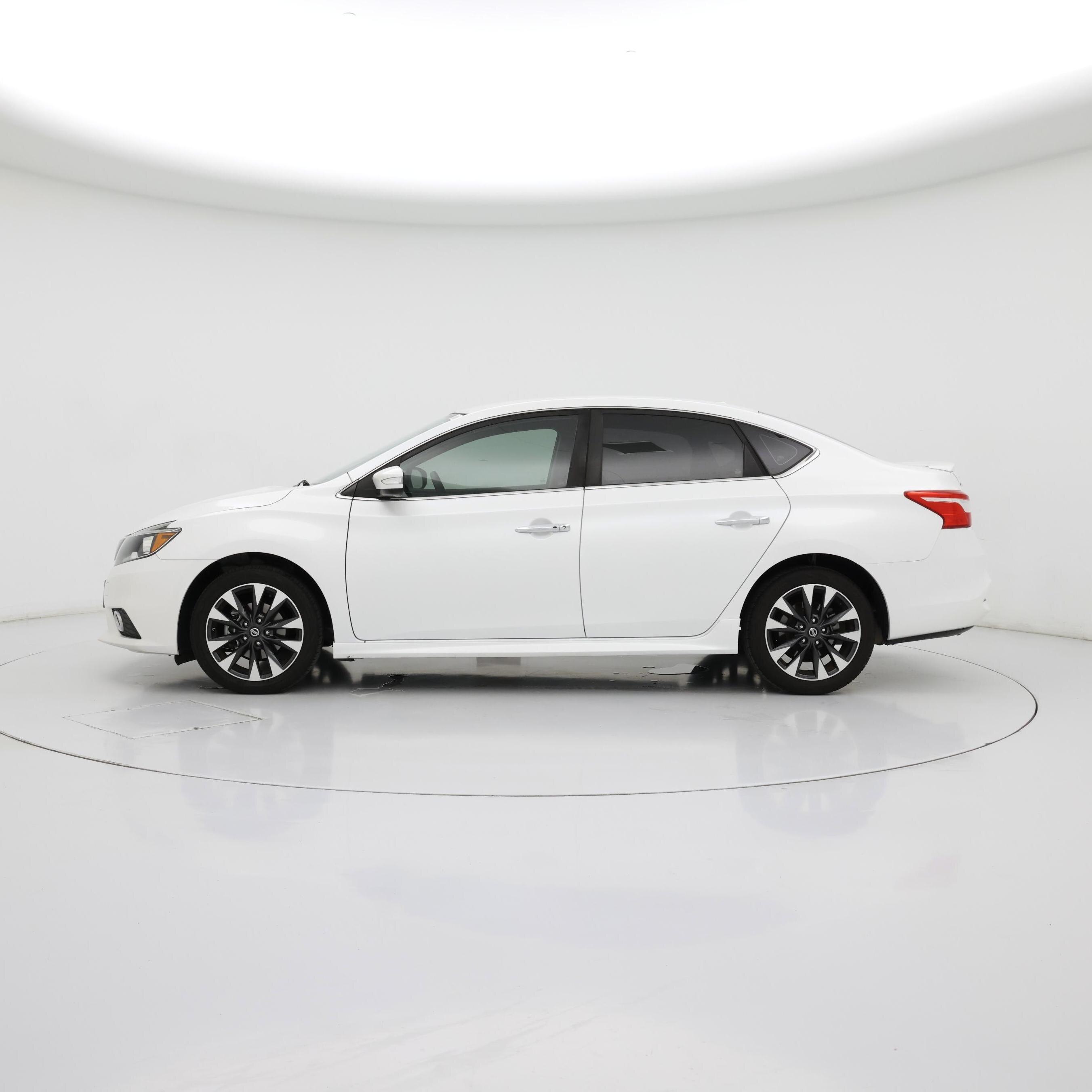 Thumbnail: 2019 Nissan Sentra - 3