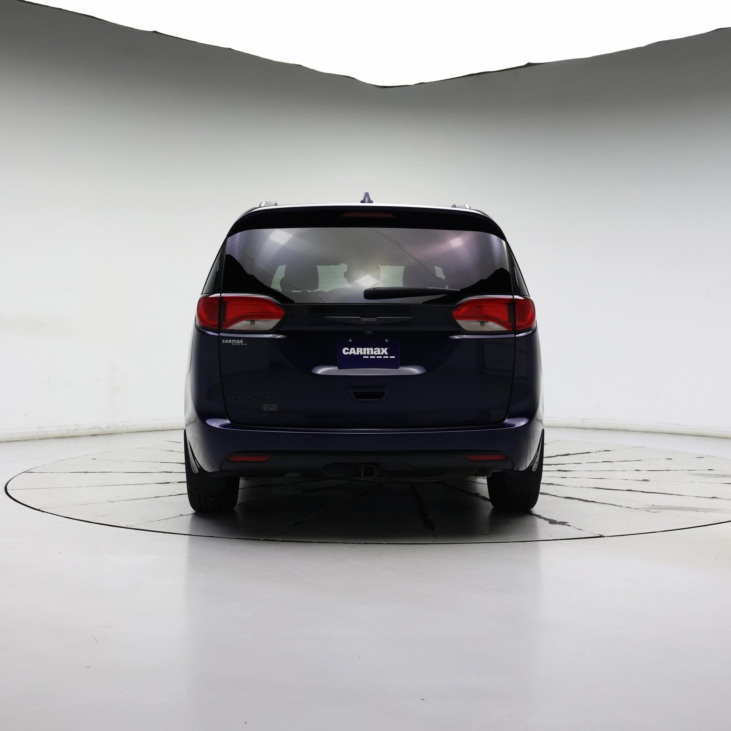 Thumbnail: 2020 Chrysler Pacifica - 6