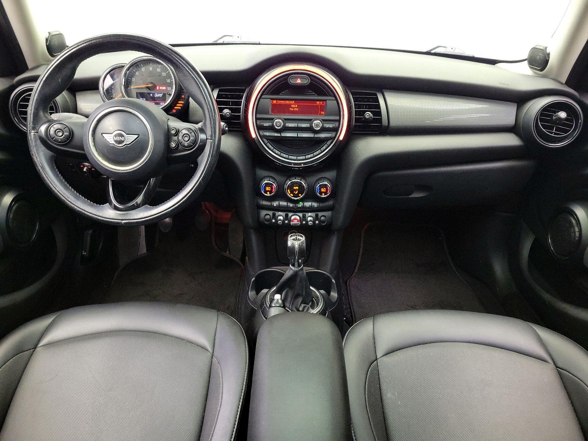 Thumbnail: 2015 MINI Cooper Hardtop - 9