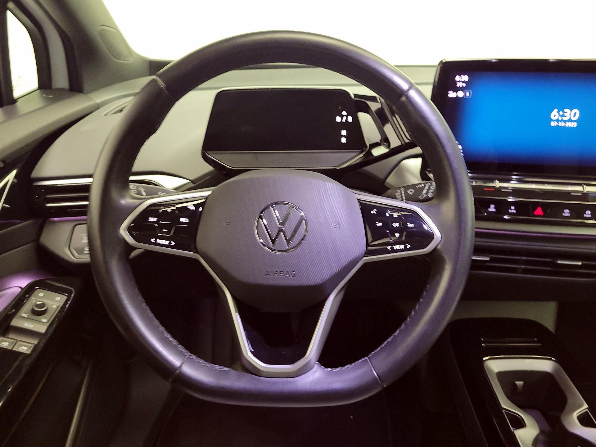 Thumbnail: 2021 Volkswagen ID.4 - 10