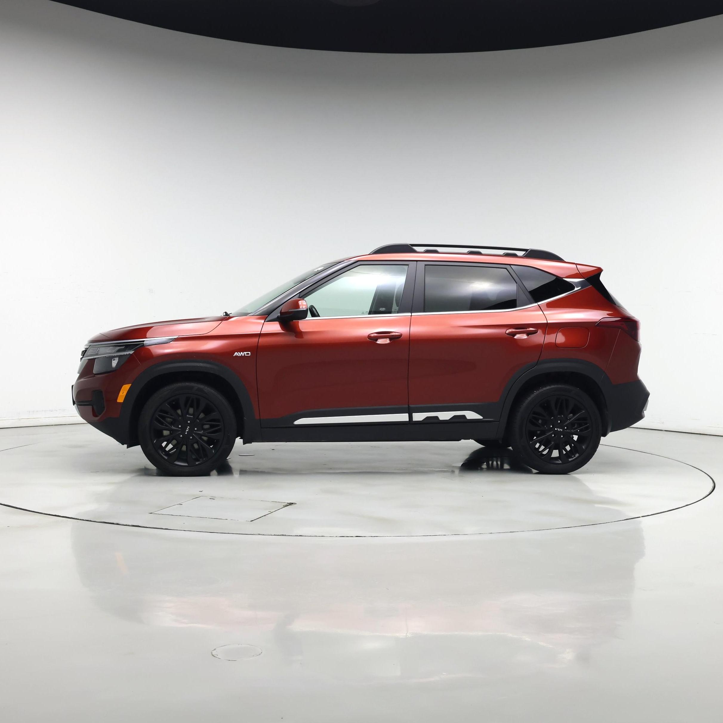 Thumbnail: 2022 Kia Seltos - 3