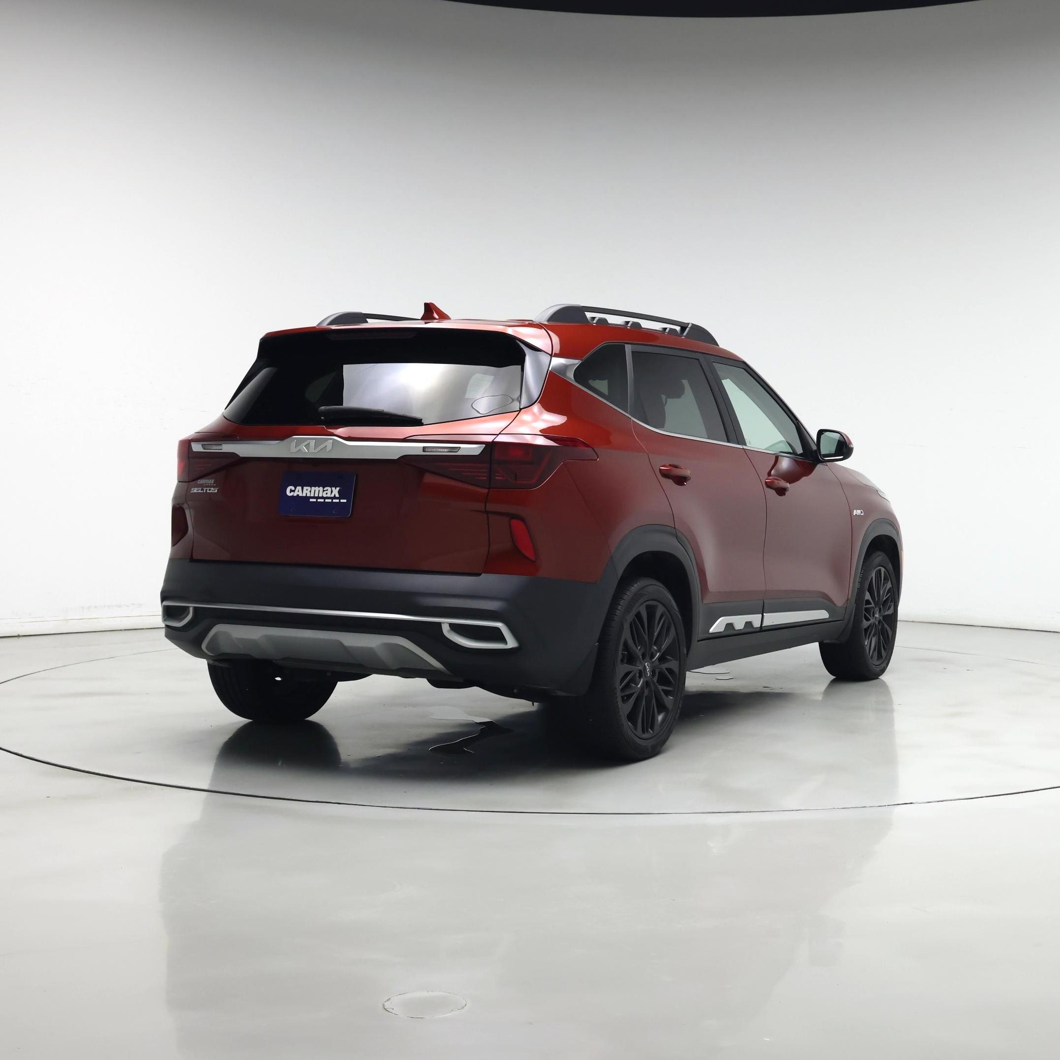 Thumbnail: 2022 Kia Seltos - 8