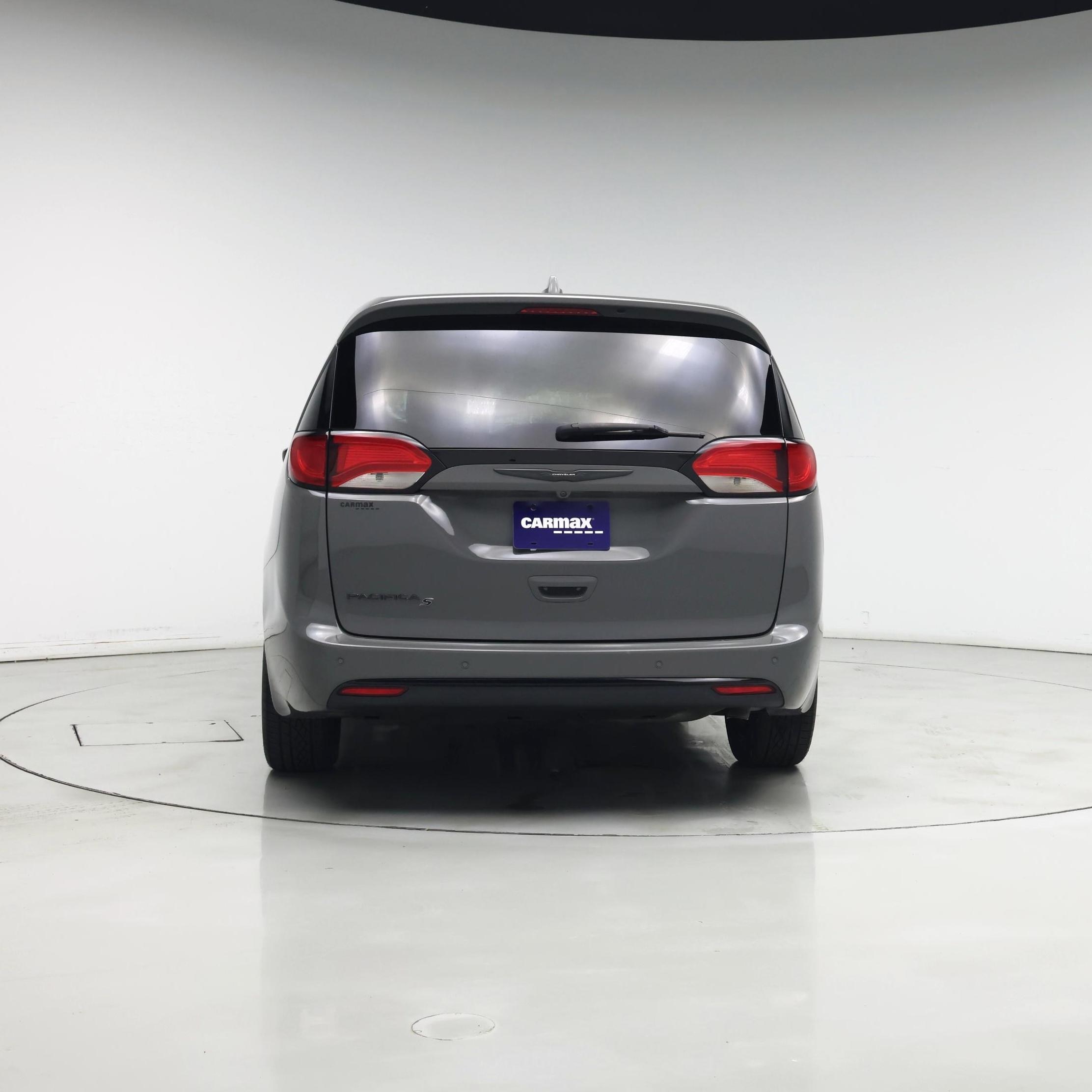 Thumbnail: 2020 Chrysler Pacifica - 6