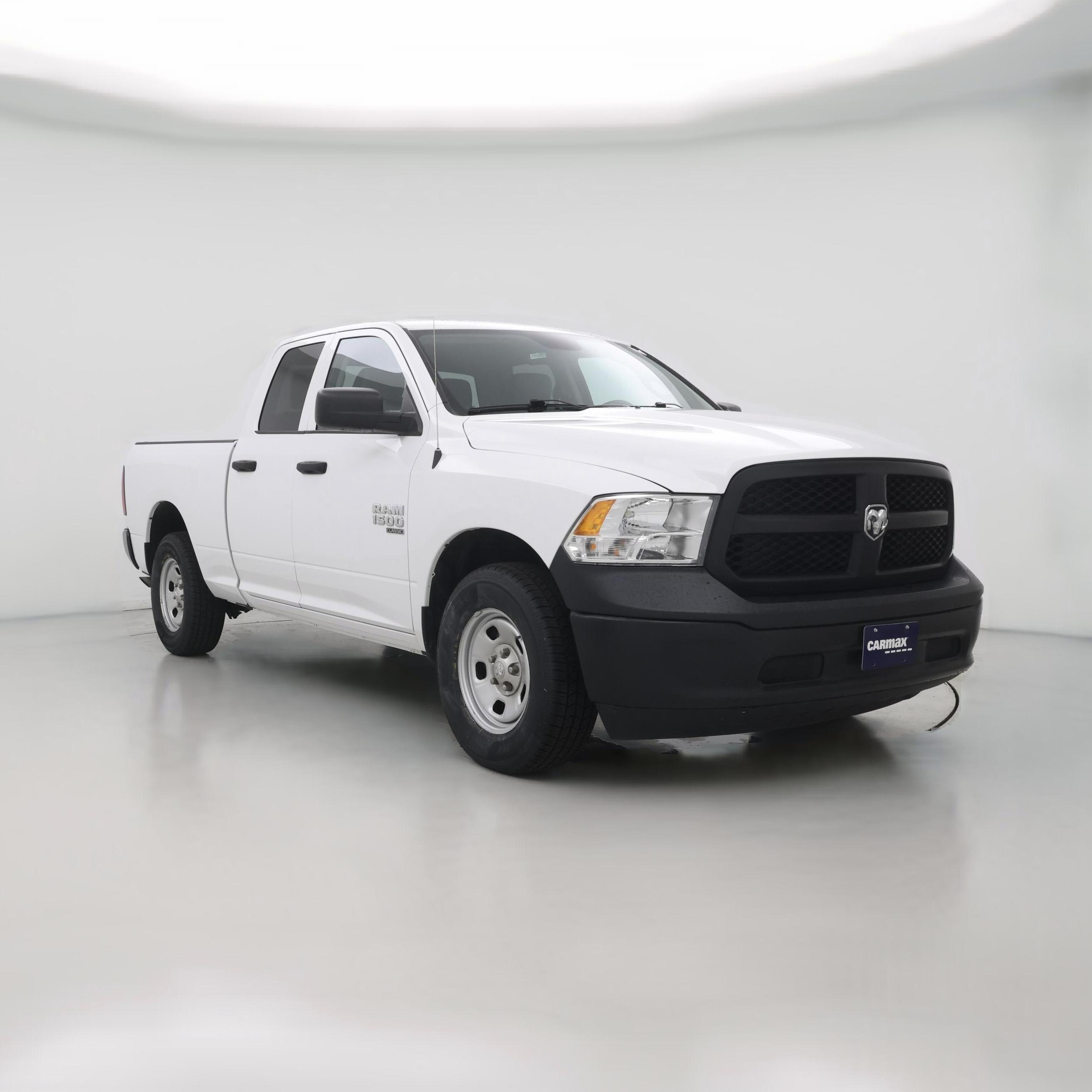 Thumbnail: 2023 RAM 1500 Classic - 1