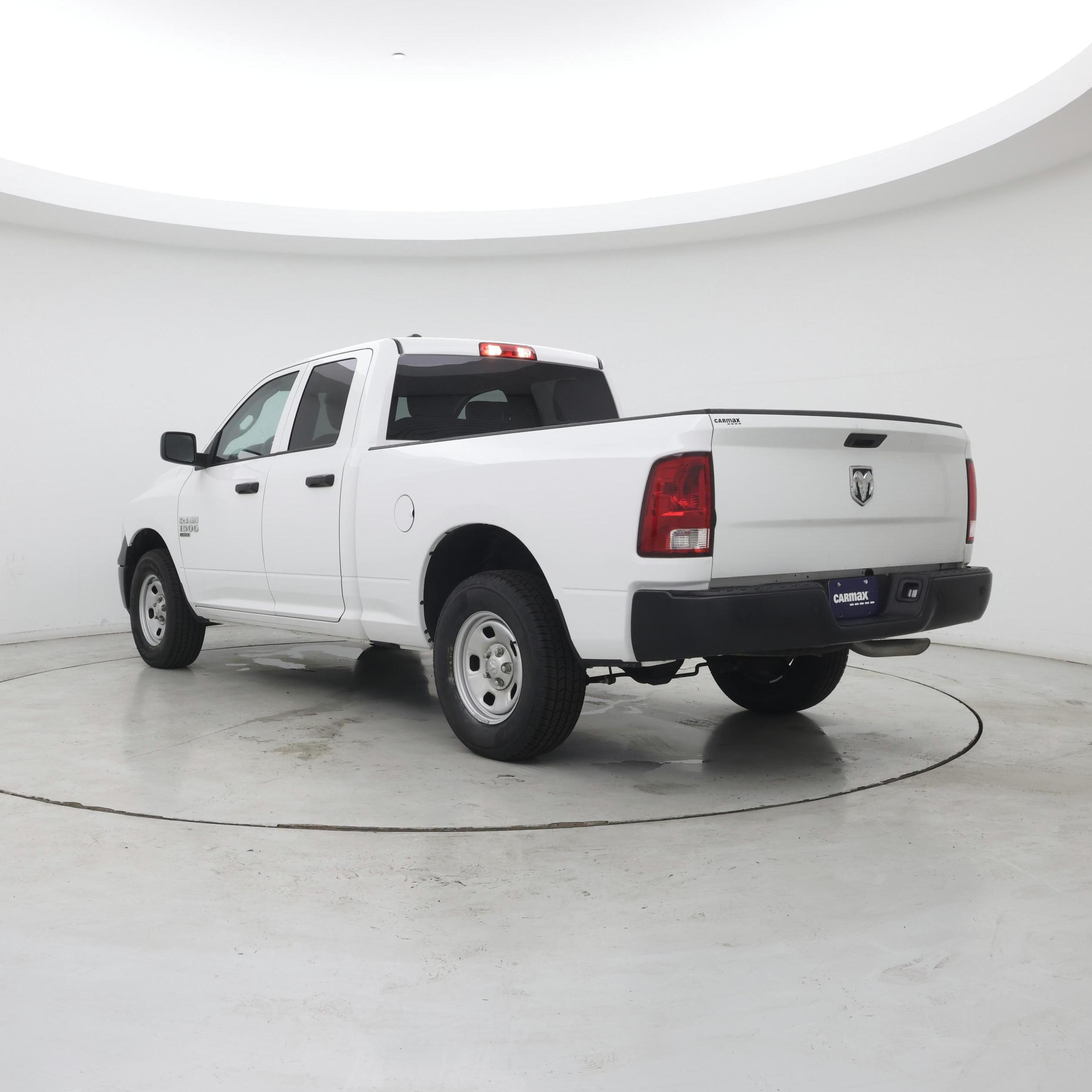 Thumbnail: 2023 RAM 1500 Classic - 2