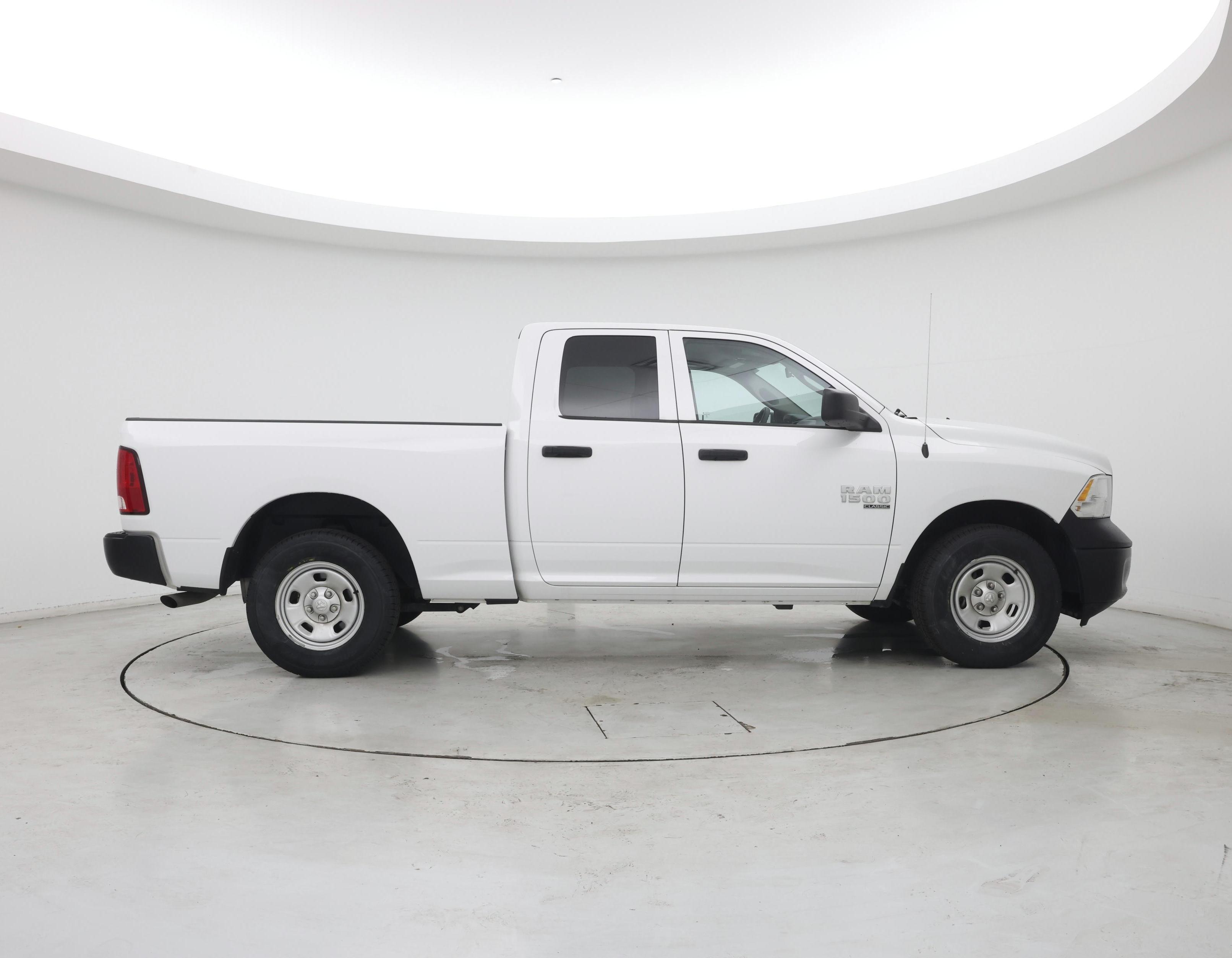 Thumbnail: 2023 RAM 1500 Classic - 7